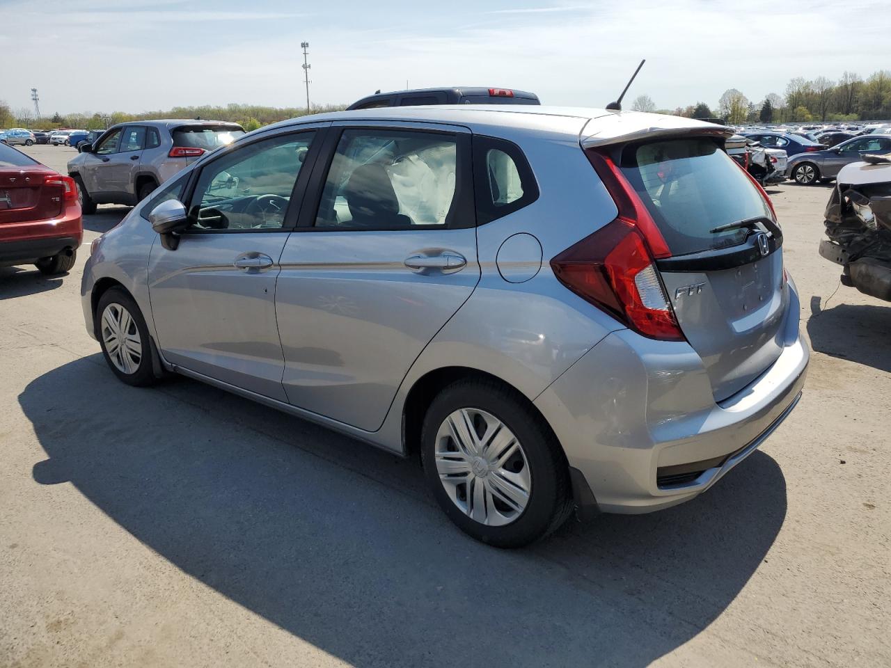 Photo 1 VIN: 3HGGK5G4XJM730495 - HONDA FIT 