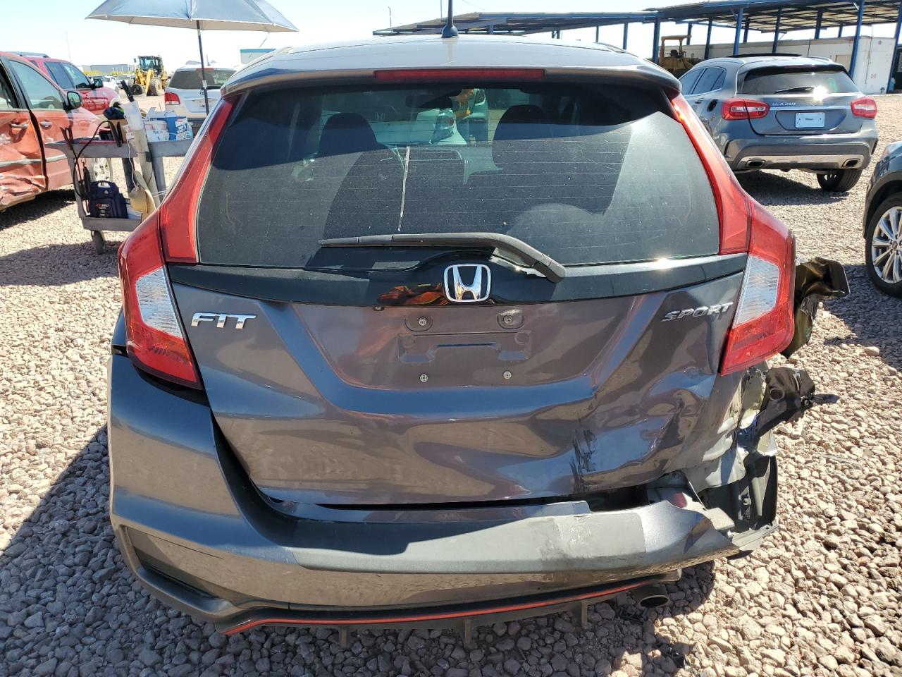 Photo 5 VIN: 3HGGK5G6XJM711012 - HONDA FIT 