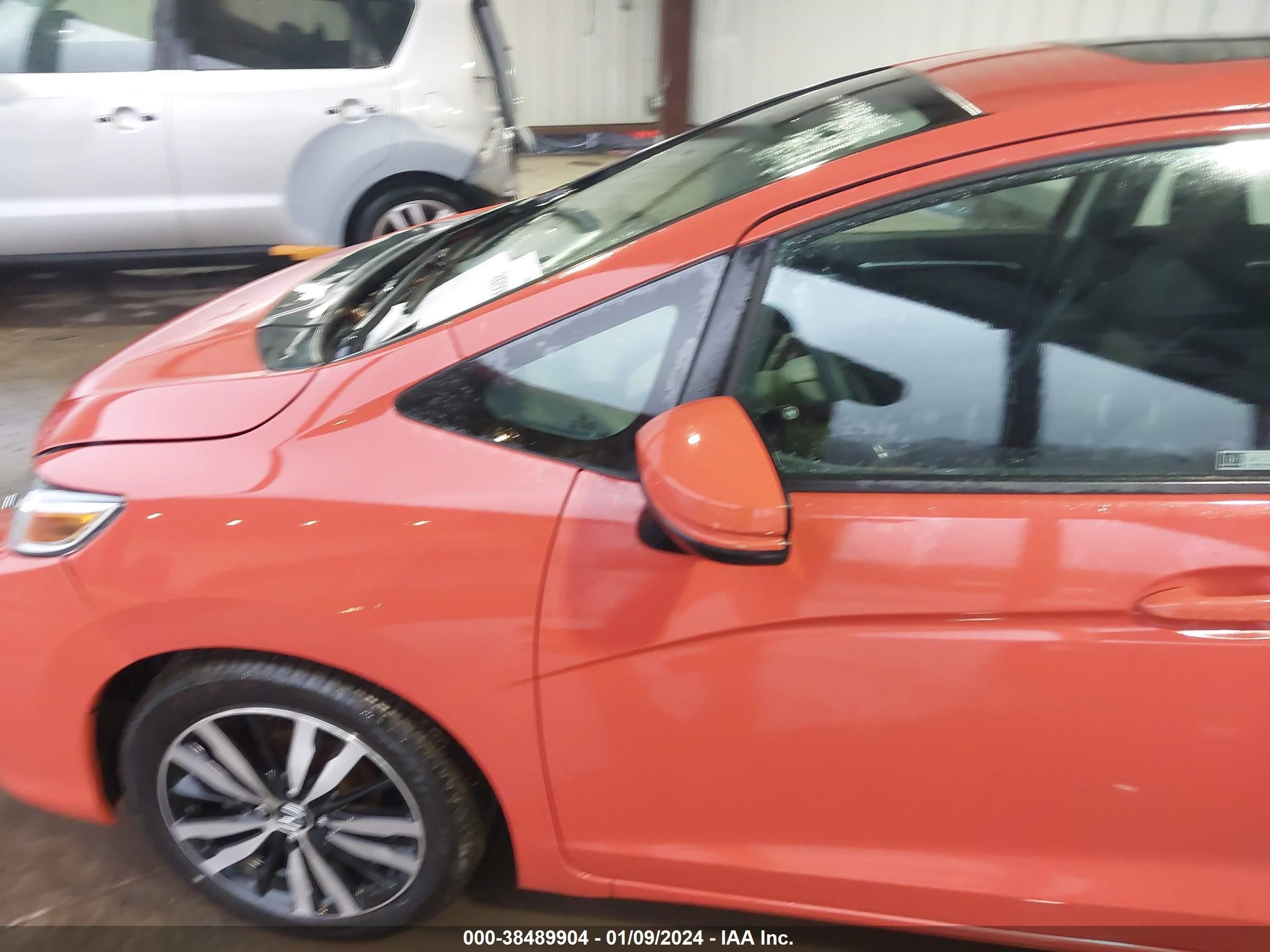 Photo 14 VIN: 3HGGK5G82JM732759 - HONDA FIT 