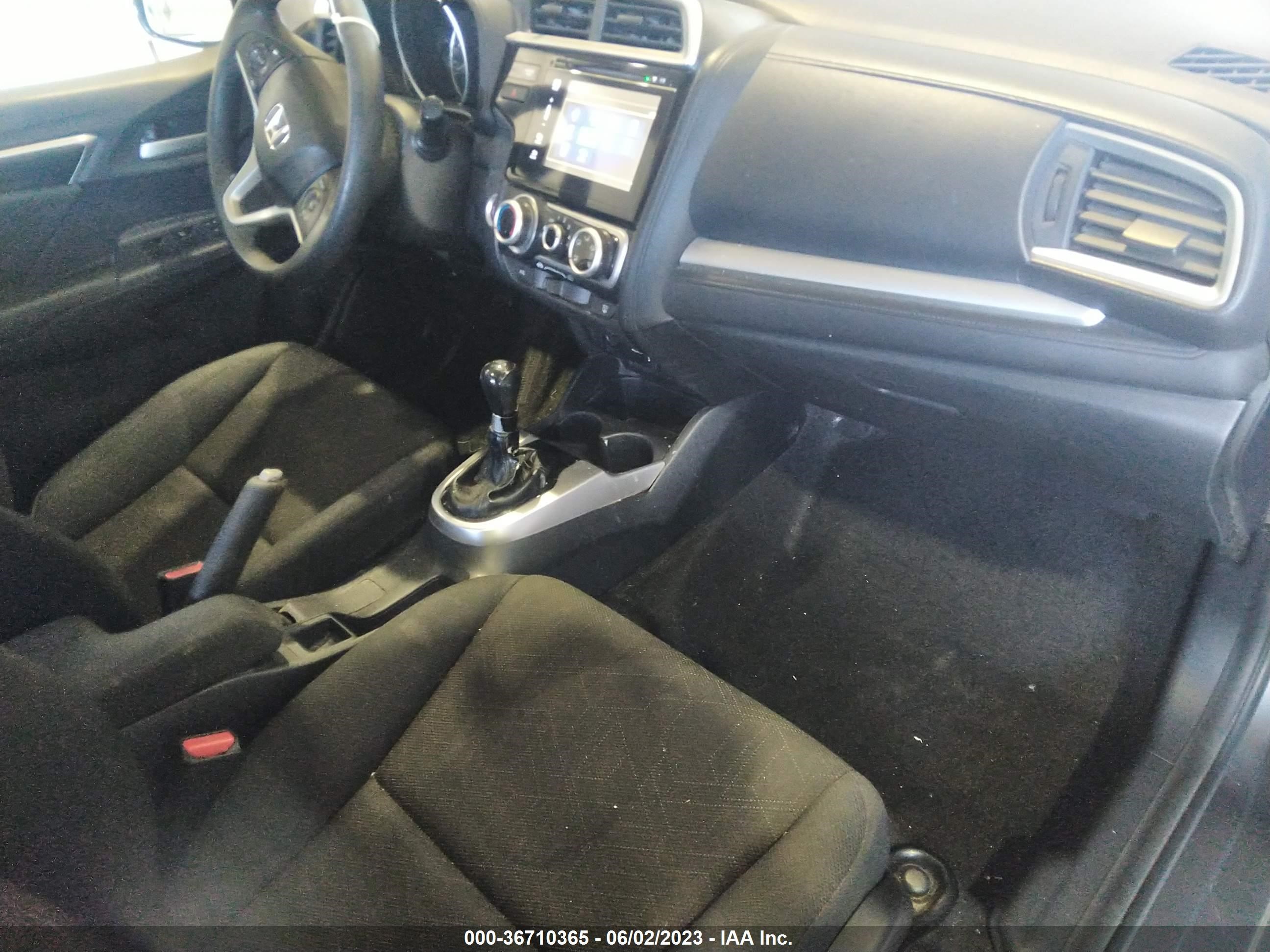 Photo 4 VIN: 3HGGK5G84FM770002 - HONDA FIT 