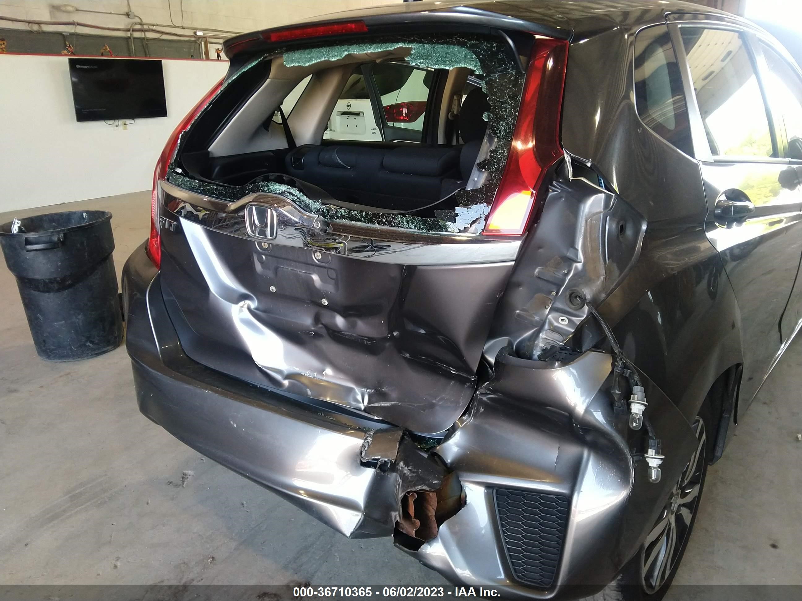 Photo 5 VIN: 3HGGK5G84FM770002 - HONDA FIT 