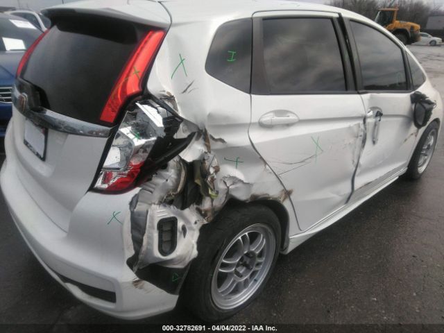 Photo 5 VIN: 3HGGK5G8XJM731262 - HONDA FIT 