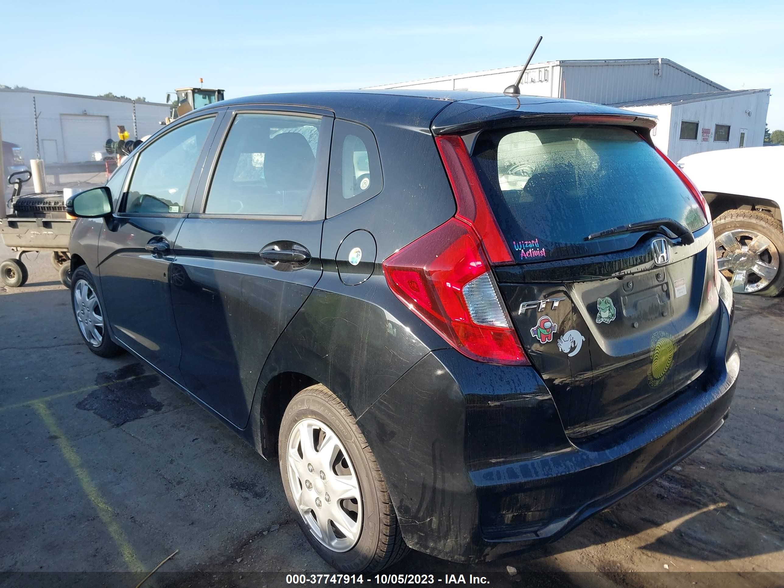 Photo 2 VIN: 3HGGK5H40KM741845 - HONDA FIT 