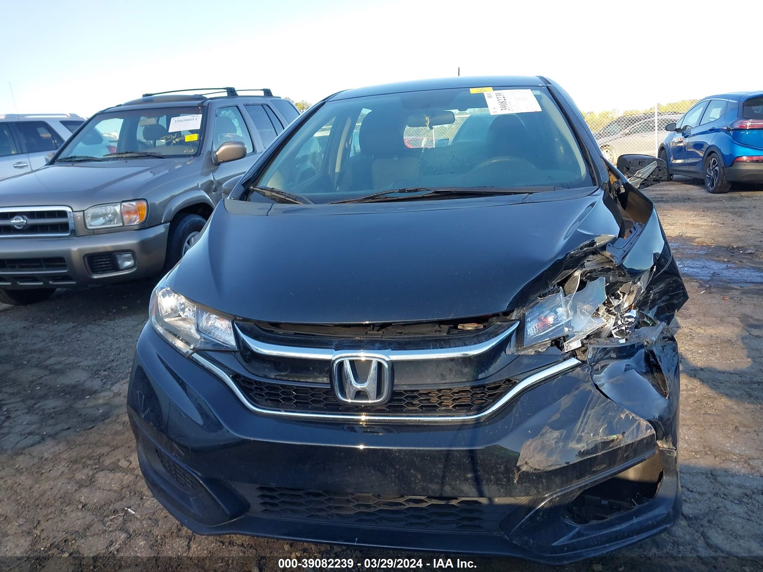 Photo 11 VIN: 3HGGK5H42JM728545 - HONDA FIT 