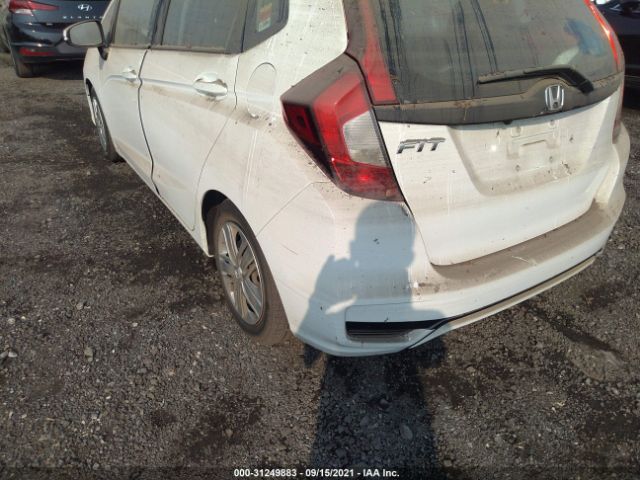 Photo 5 VIN: 3HGGK5H43JM715660 - HONDA FIT 