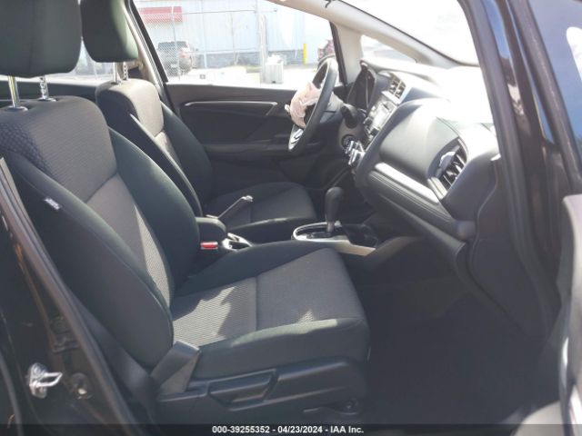 Photo 4 VIN: 3HGGK5H44JM704022 - HONDA FIT 