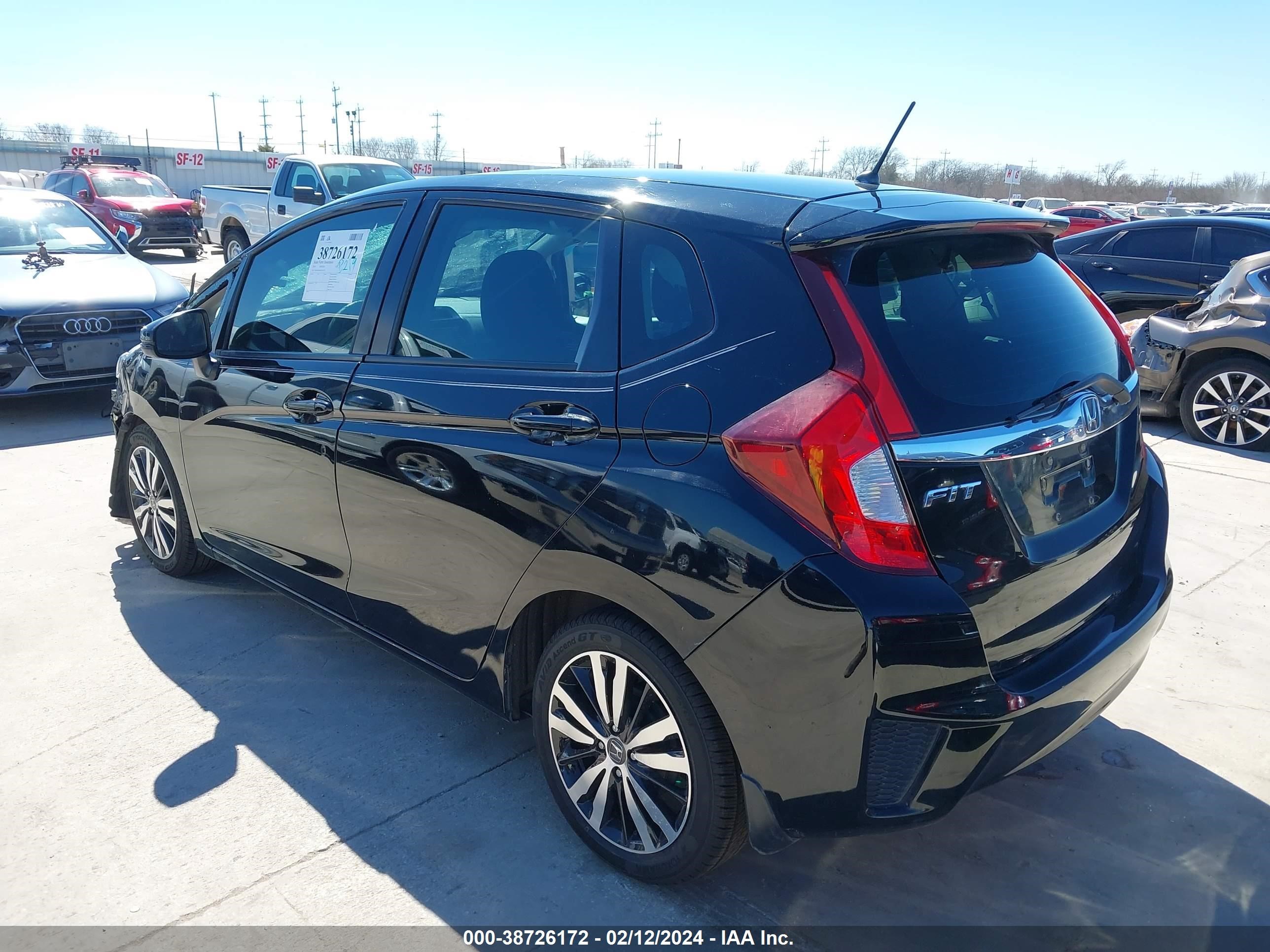 Photo 2 VIN: 3HGGK5H44KM714714 - HONDA FIT 