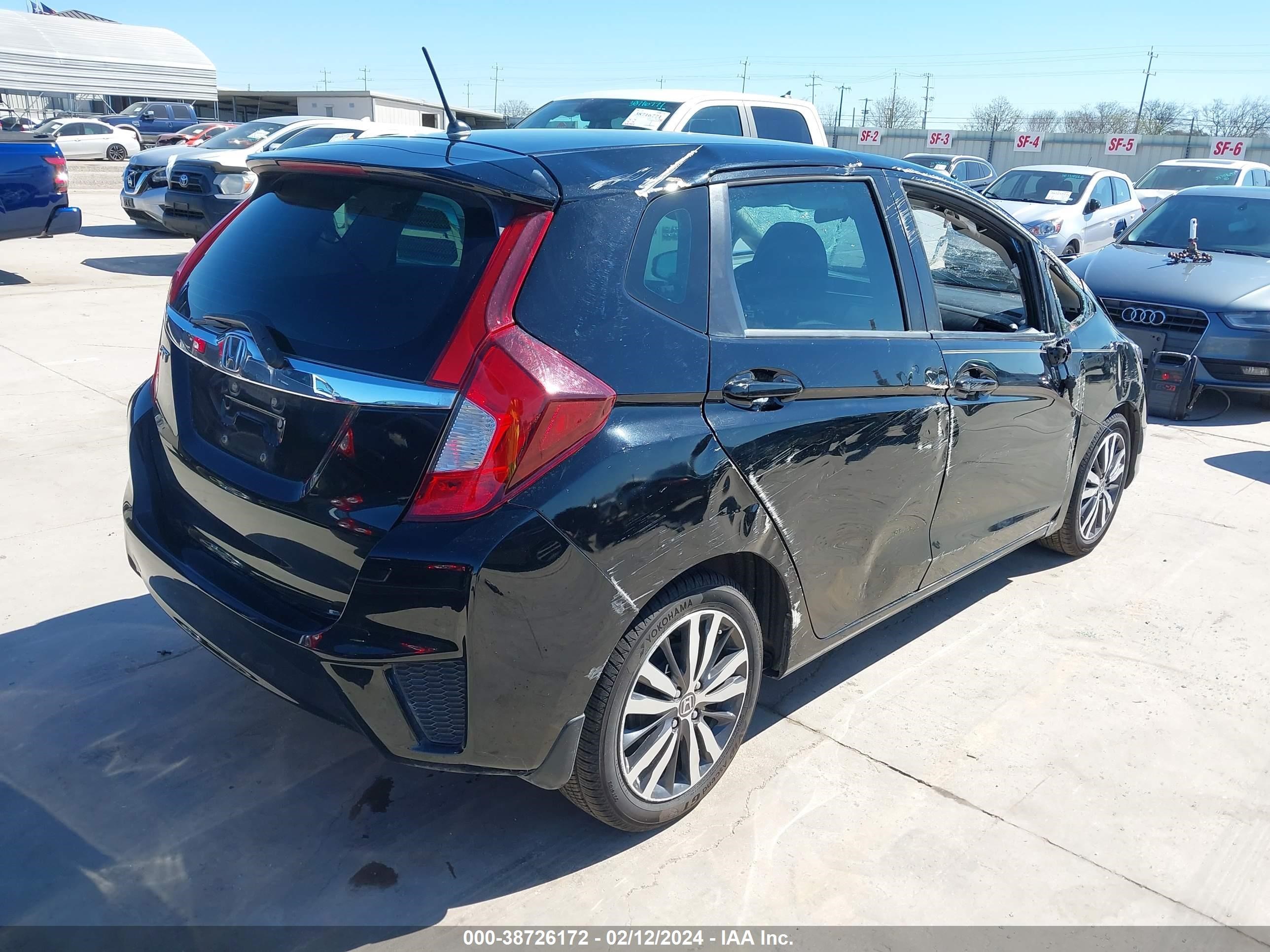 Photo 3 VIN: 3HGGK5H44KM714714 - HONDA FIT 