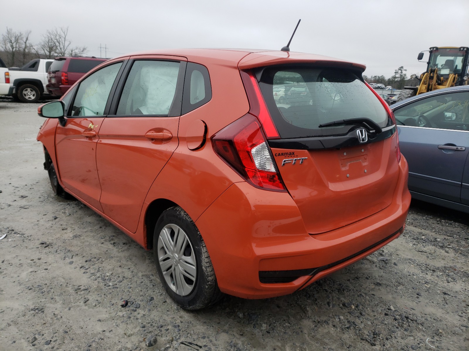 Photo 2 VIN: 3HGGK5H48JM728100 - HONDA FIT LX 