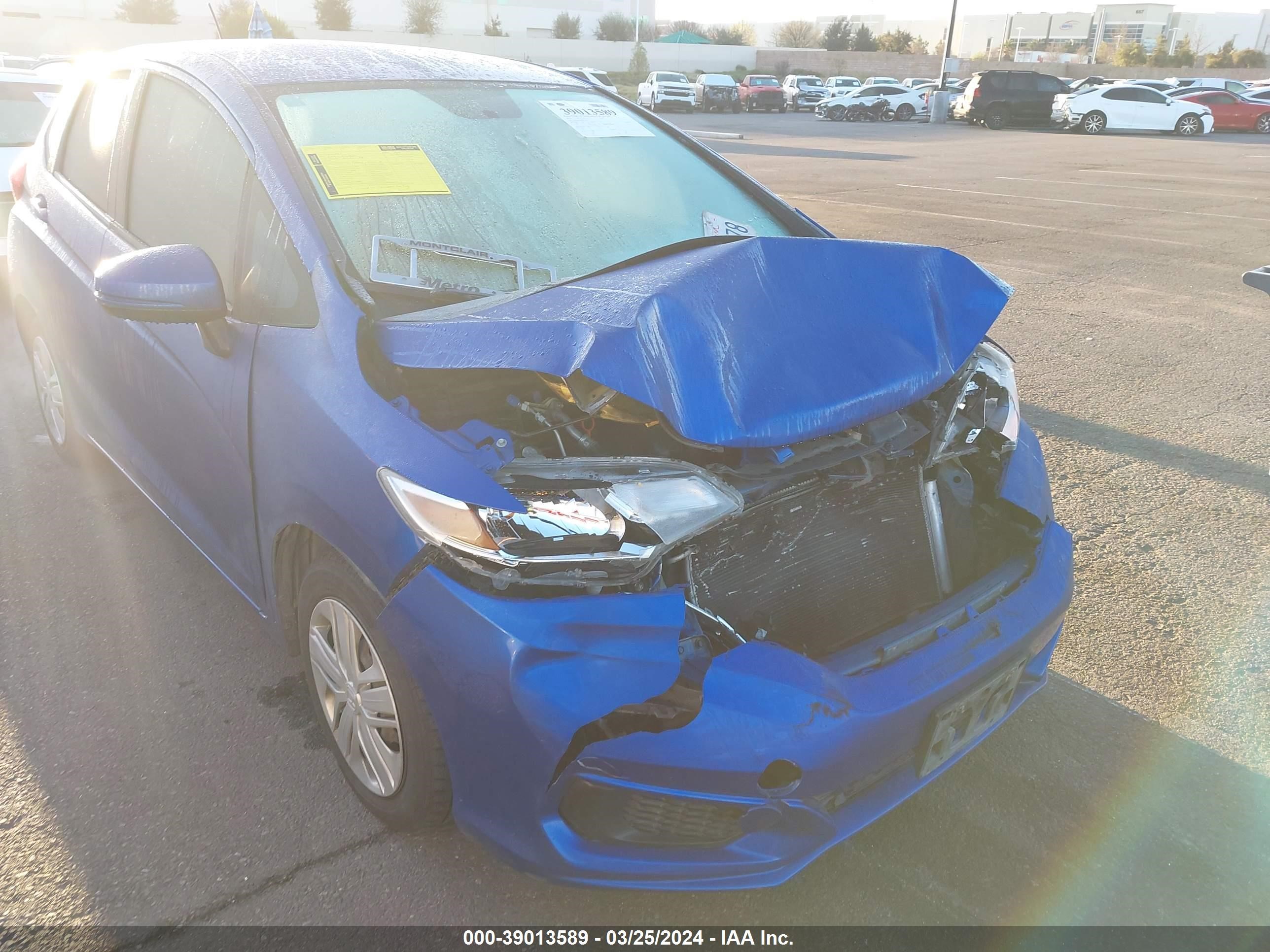 Photo 5 VIN: 3HGGK5H48JM734155 - HONDA FIT 