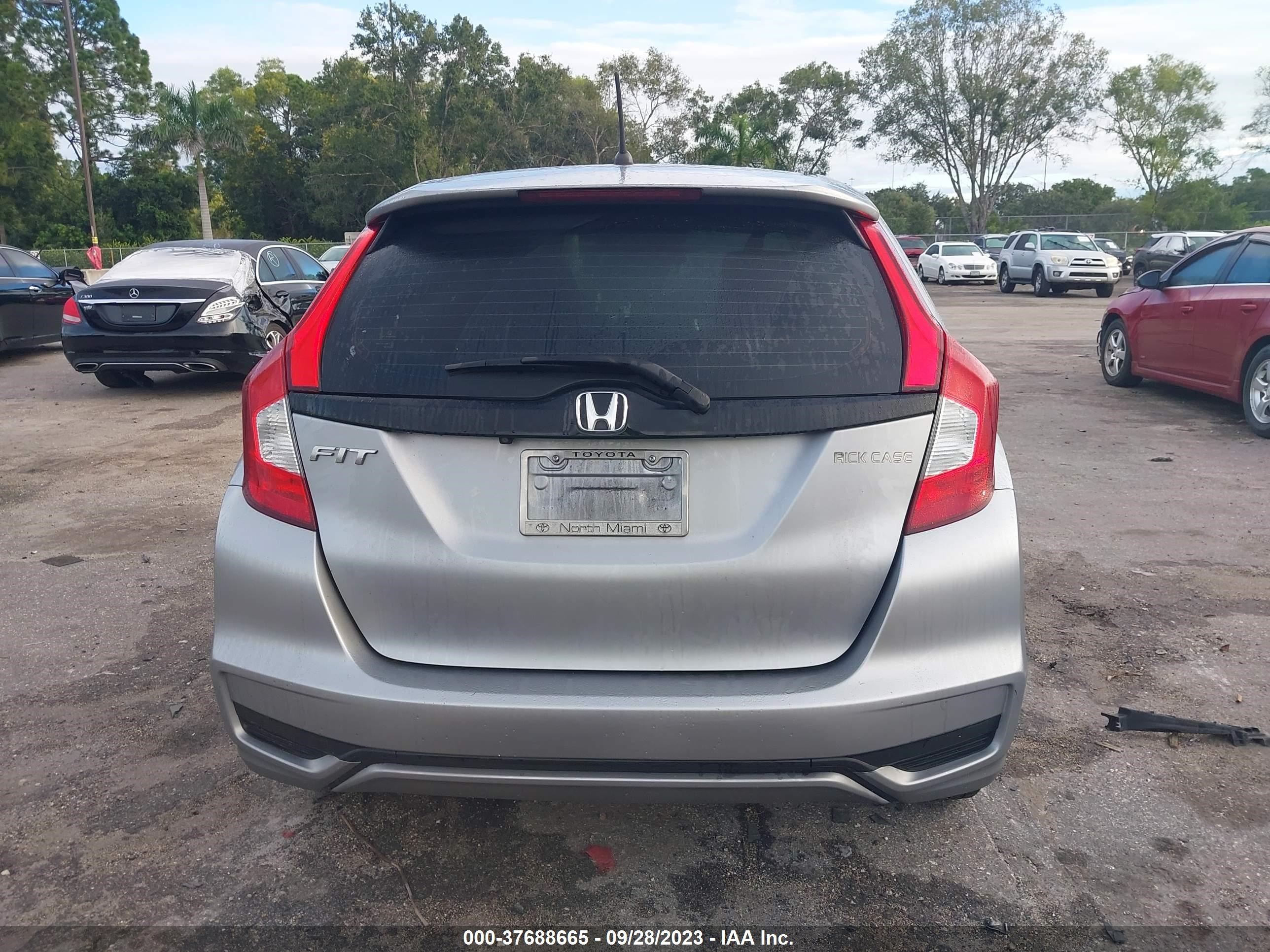 Photo 15 VIN: 3HGGK5H49KM730309 - HONDA FIT 