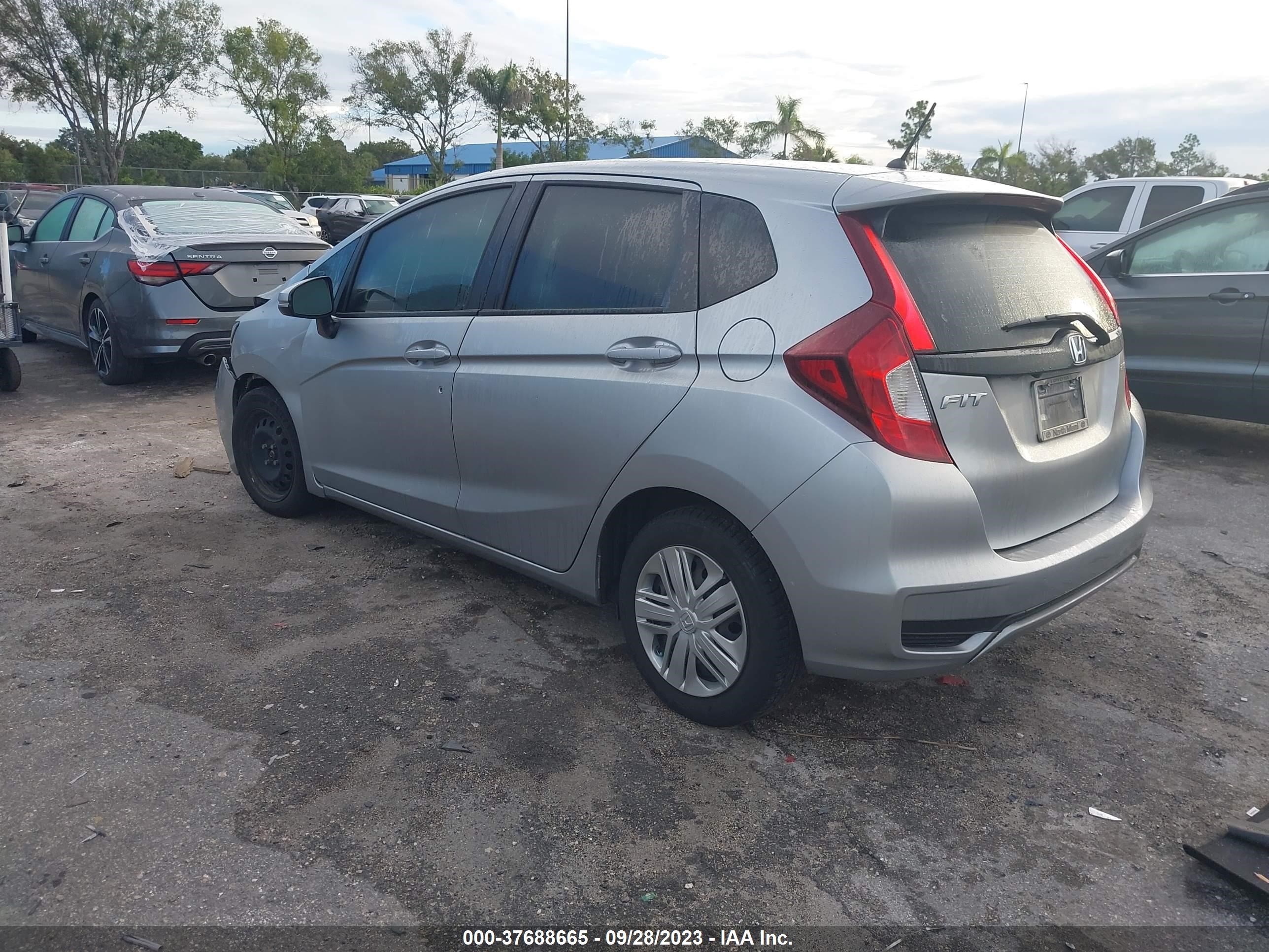 Photo 2 VIN: 3HGGK5H49KM730309 - HONDA FIT 