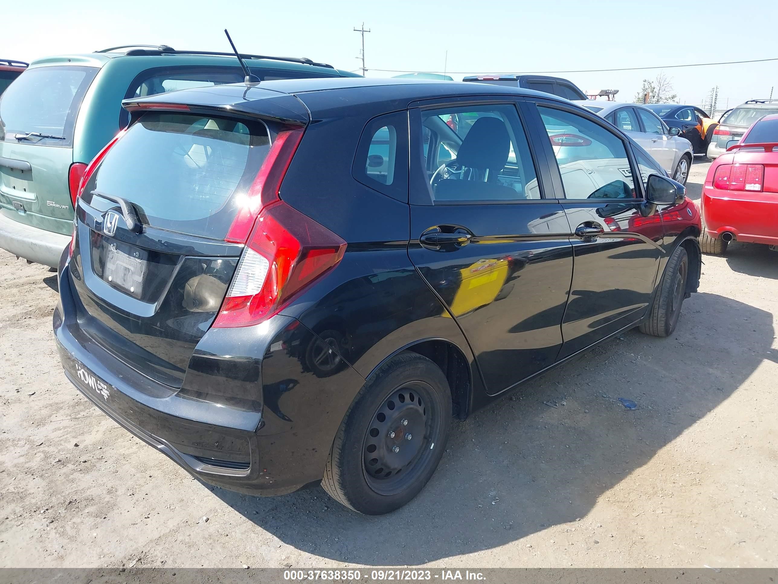 Photo 3 VIN: 3HGGK5H4XJM728339 - HONDA FIT 