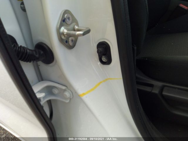 Photo 5 VIN: 3HGGK5H4XLM731650 - HONDA FIT 