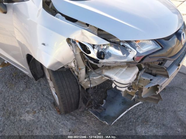 Photo 5 VIN: 3HGGK5H56FM769180 - HONDA FIT 