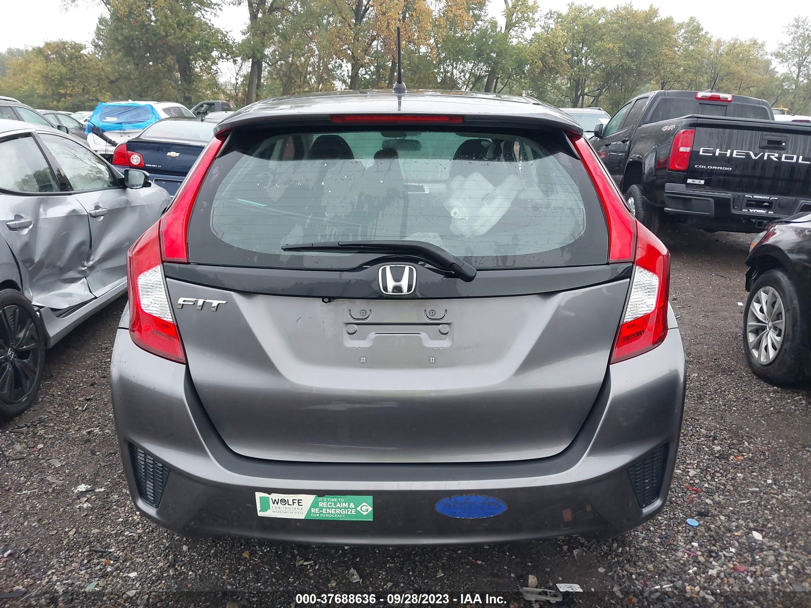 Photo 16 VIN: 3HGGK5H56GM700152 - HONDA FIT 