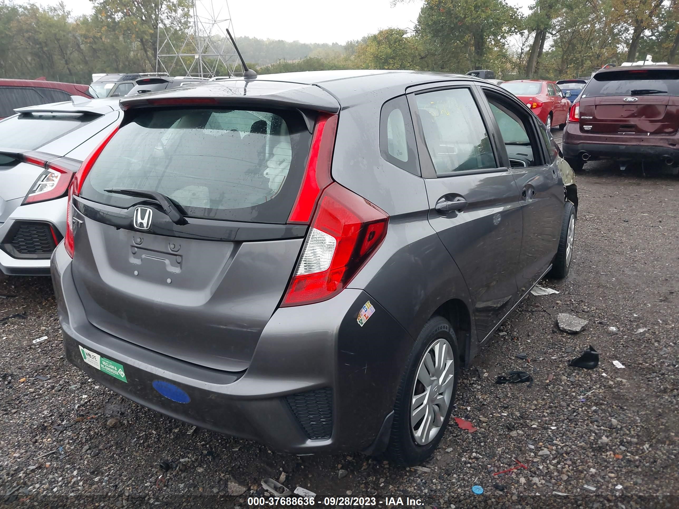 Photo 3 VIN: 3HGGK5H56GM700152 - HONDA FIT 