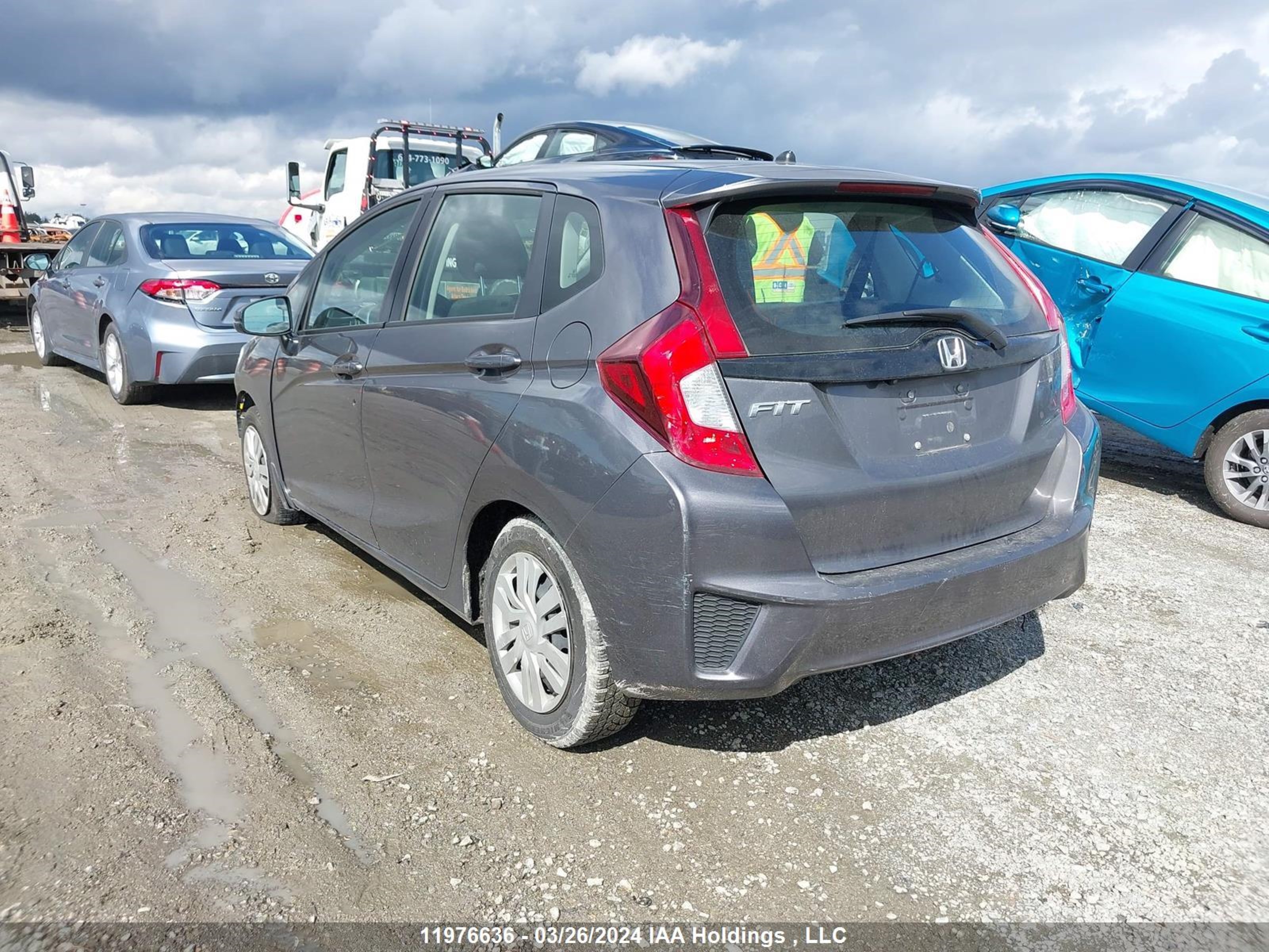 Photo 2 VIN: 3HGGK5H57HM100242 - HONDA FIT 