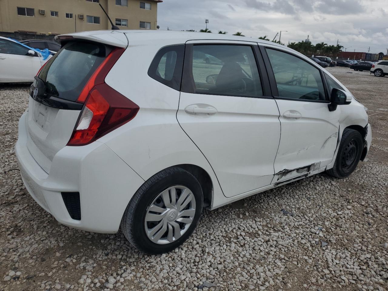 Photo 2 VIN: 3HGGK5H5XHM702133 - HONDA FIT 