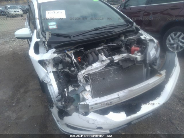 Photo 5 VIN: 3HGGK5H64JM723249 - HONDA FIT 