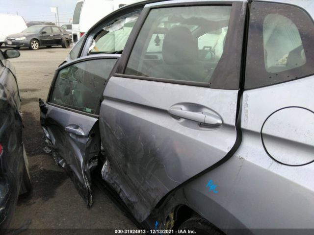 Photo 5 VIN: 3HGGK5H65JM733109 - HONDA FIT 