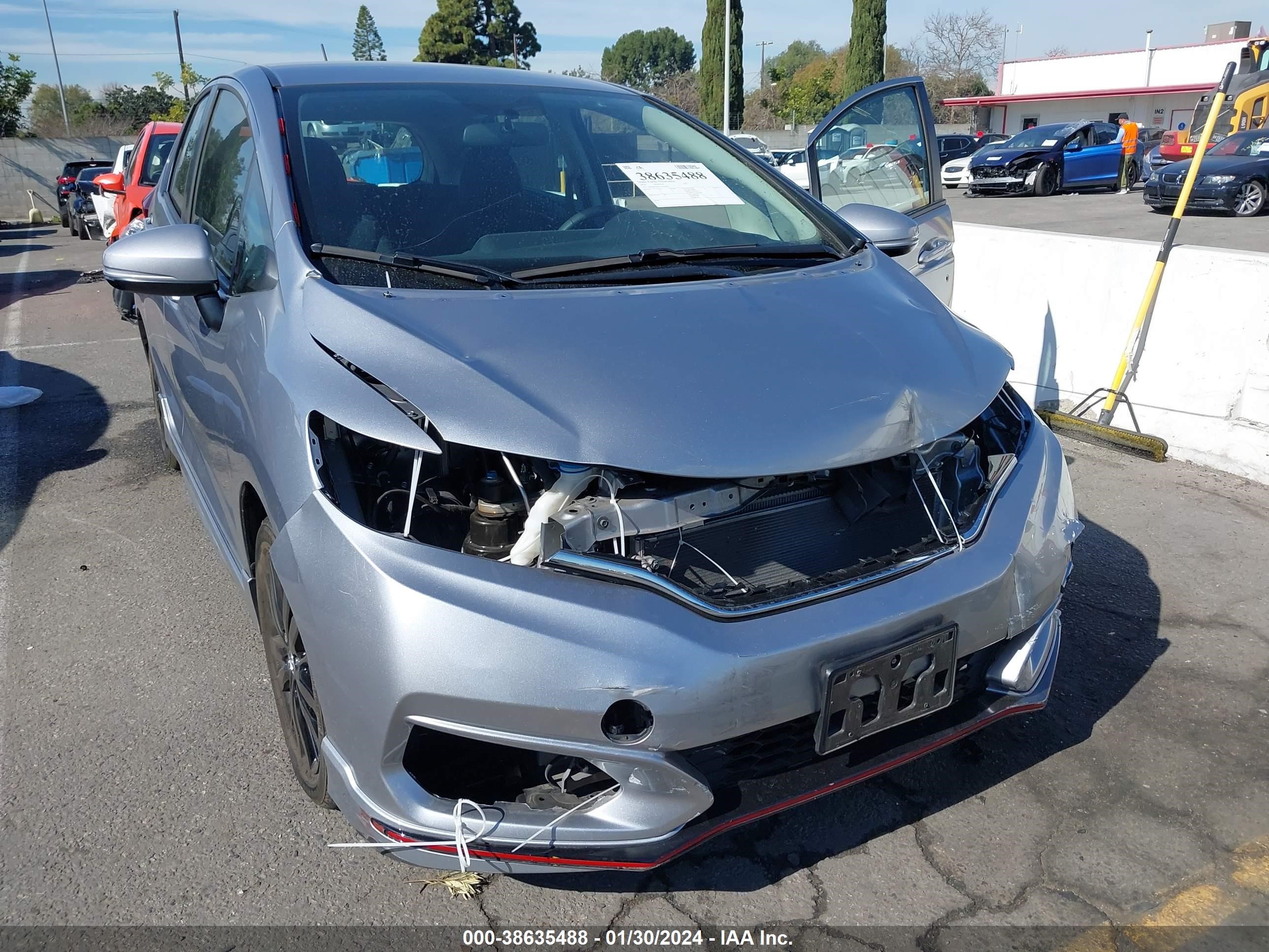 Photo 5 VIN: 3HGGK5H6XLM706992 - HONDA FIT 