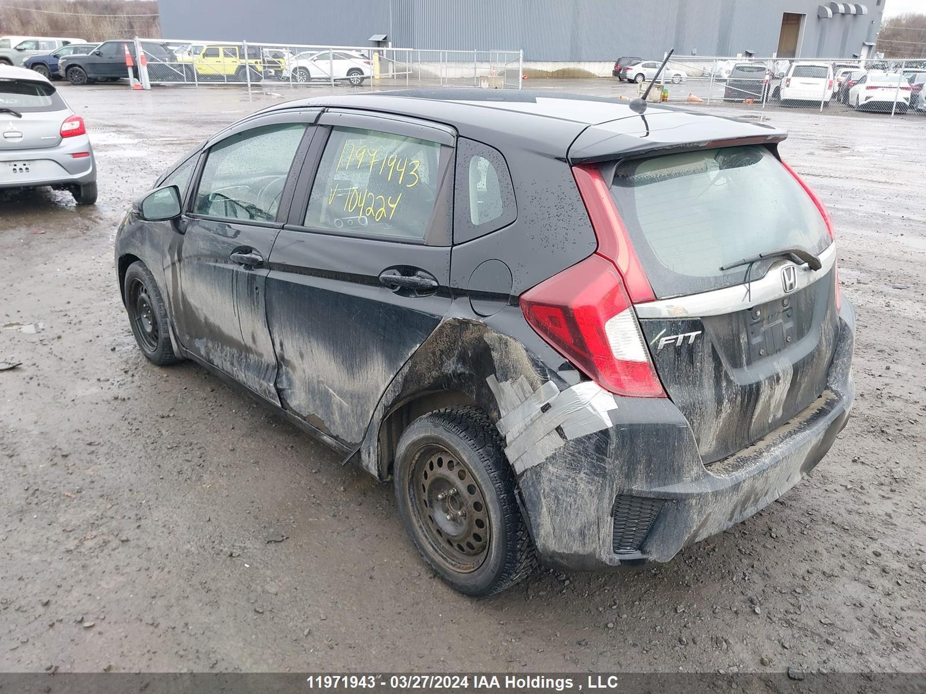 Photo 2 VIN: 3HGGK5H71HM104224 - HONDA FIT 