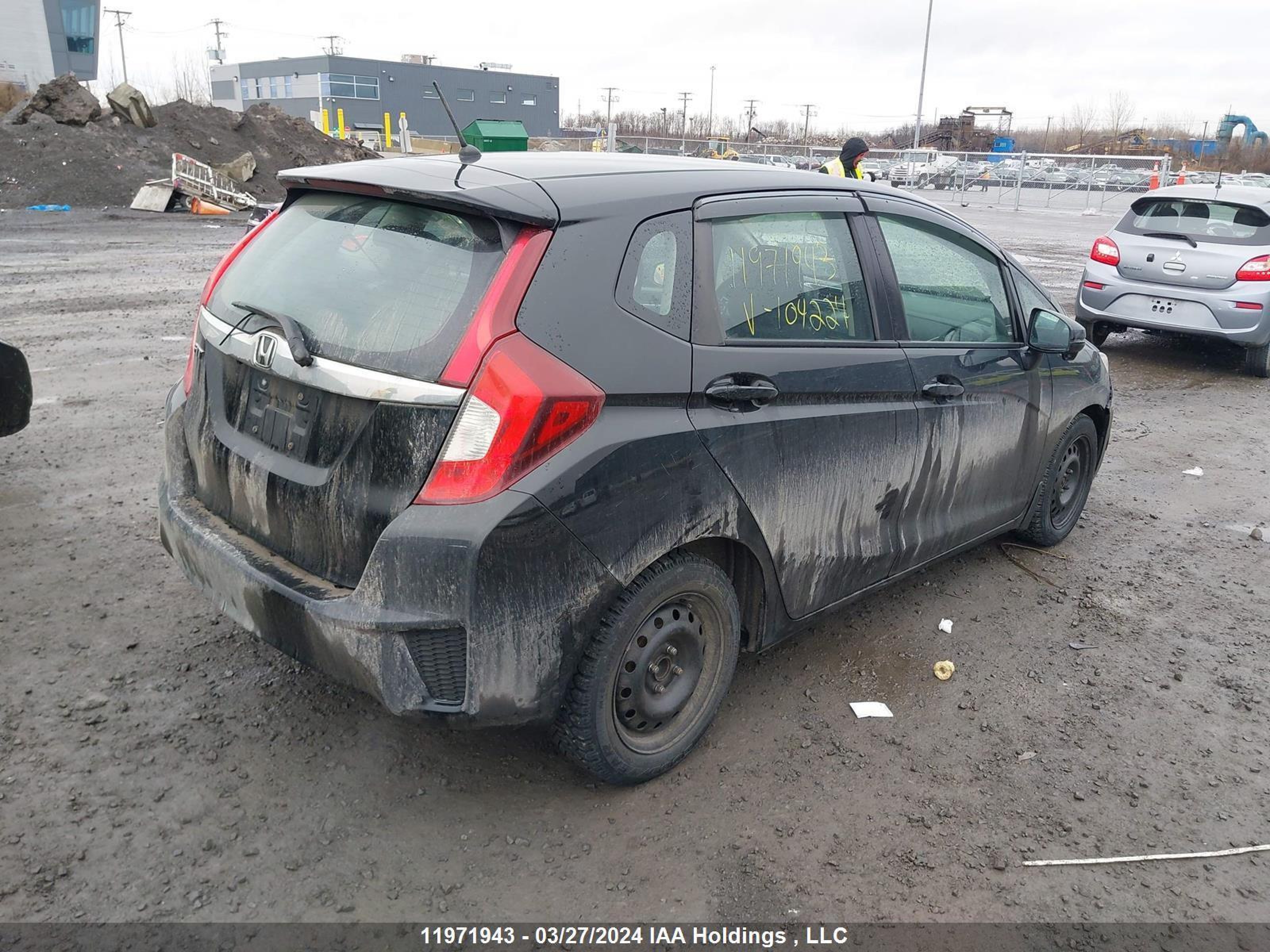 Photo 3 VIN: 3HGGK5H71HM104224 - HONDA FIT 