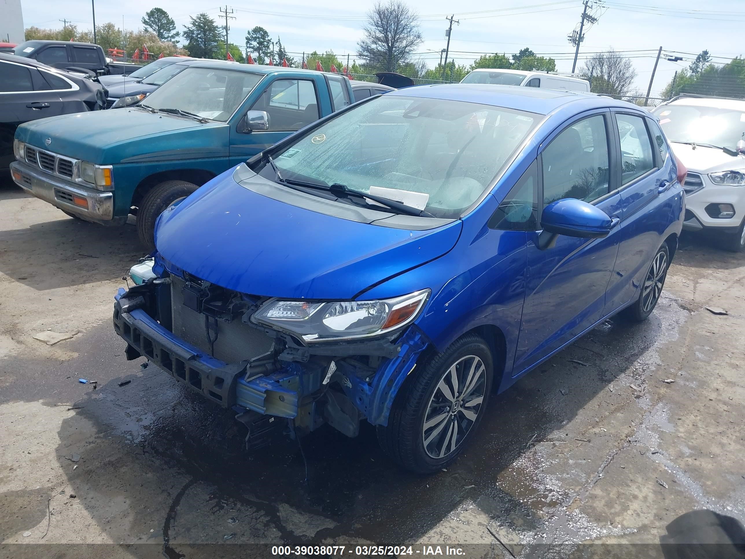 Photo 1 VIN: 3HGGK5H80JM708619 - HONDA FIT 