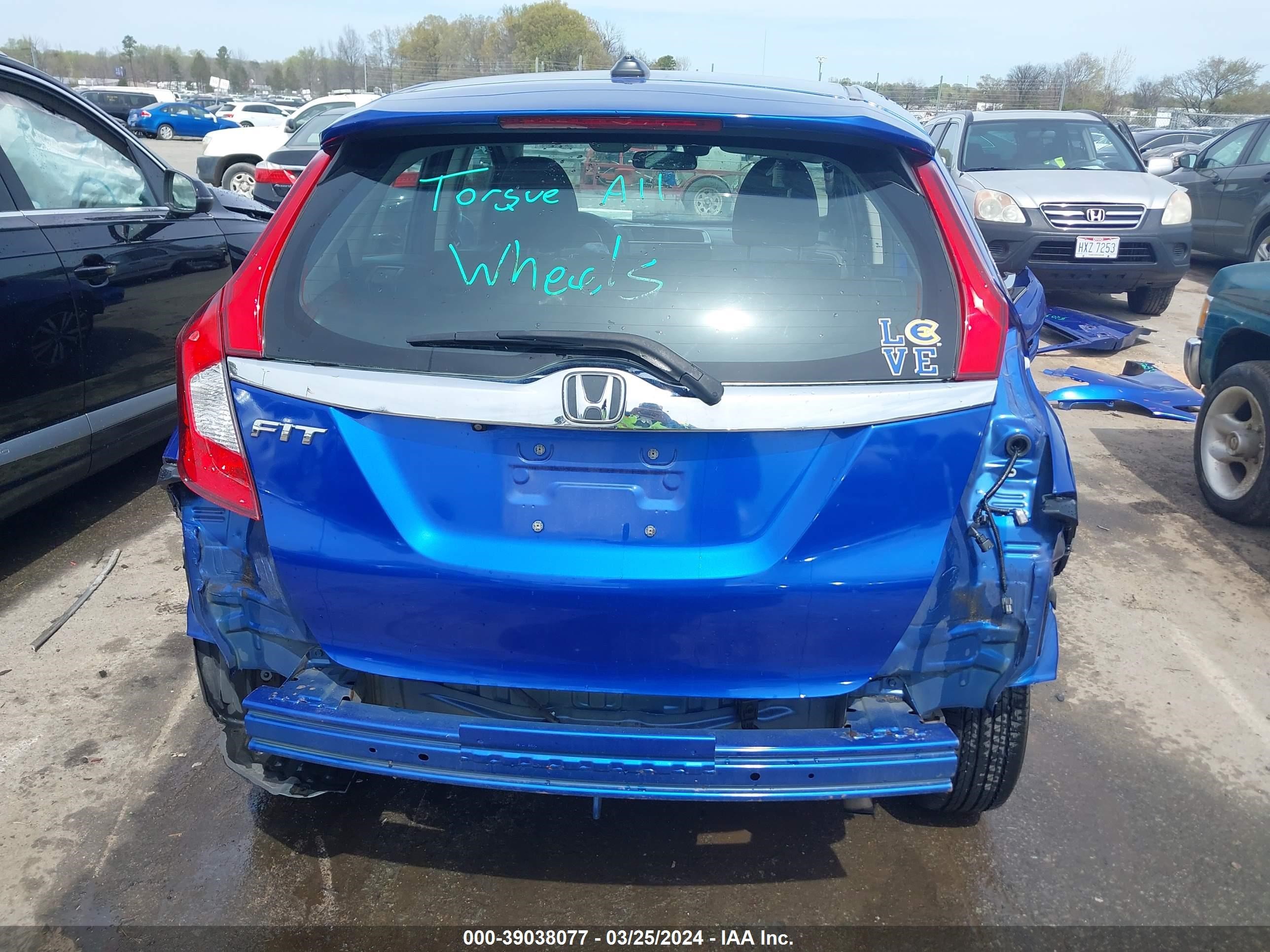 Photo 16 VIN: 3HGGK5H80JM708619 - HONDA FIT 