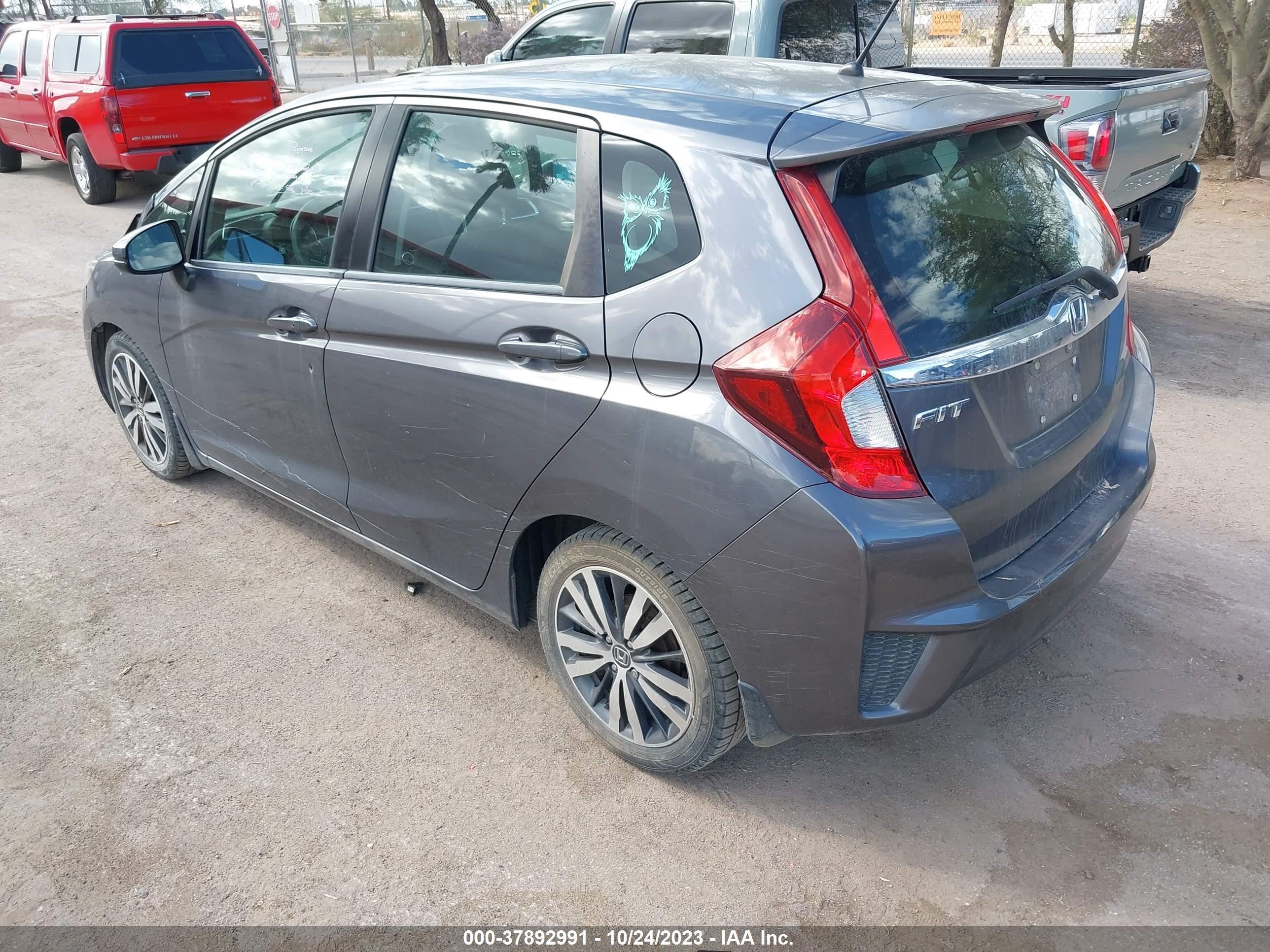 Photo 2 VIN: 3HGGK5H81FM707048 - HONDA FIT 