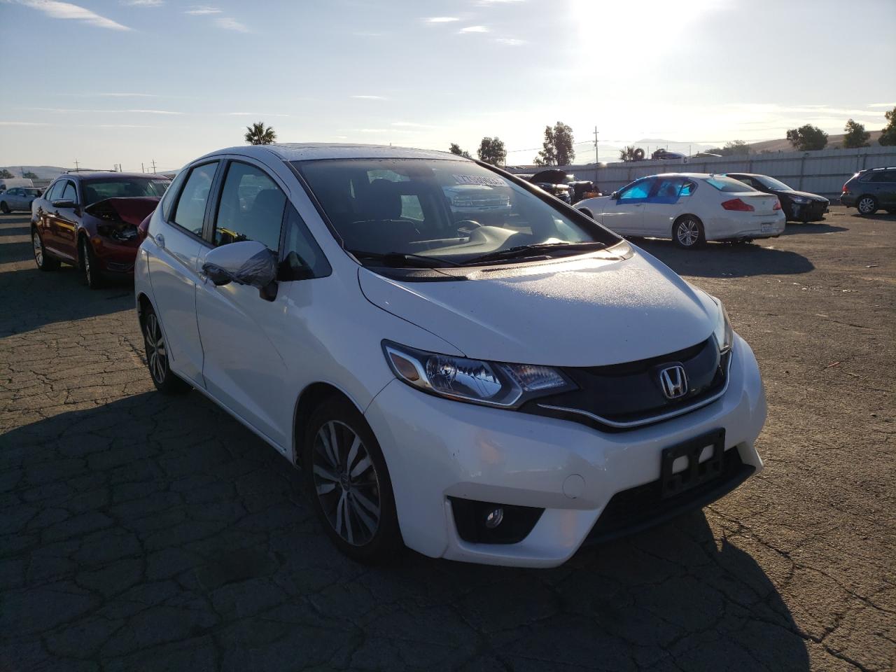 Photo 4 VIN: 3HGGK5H81FM773650 - HONDA FIT 