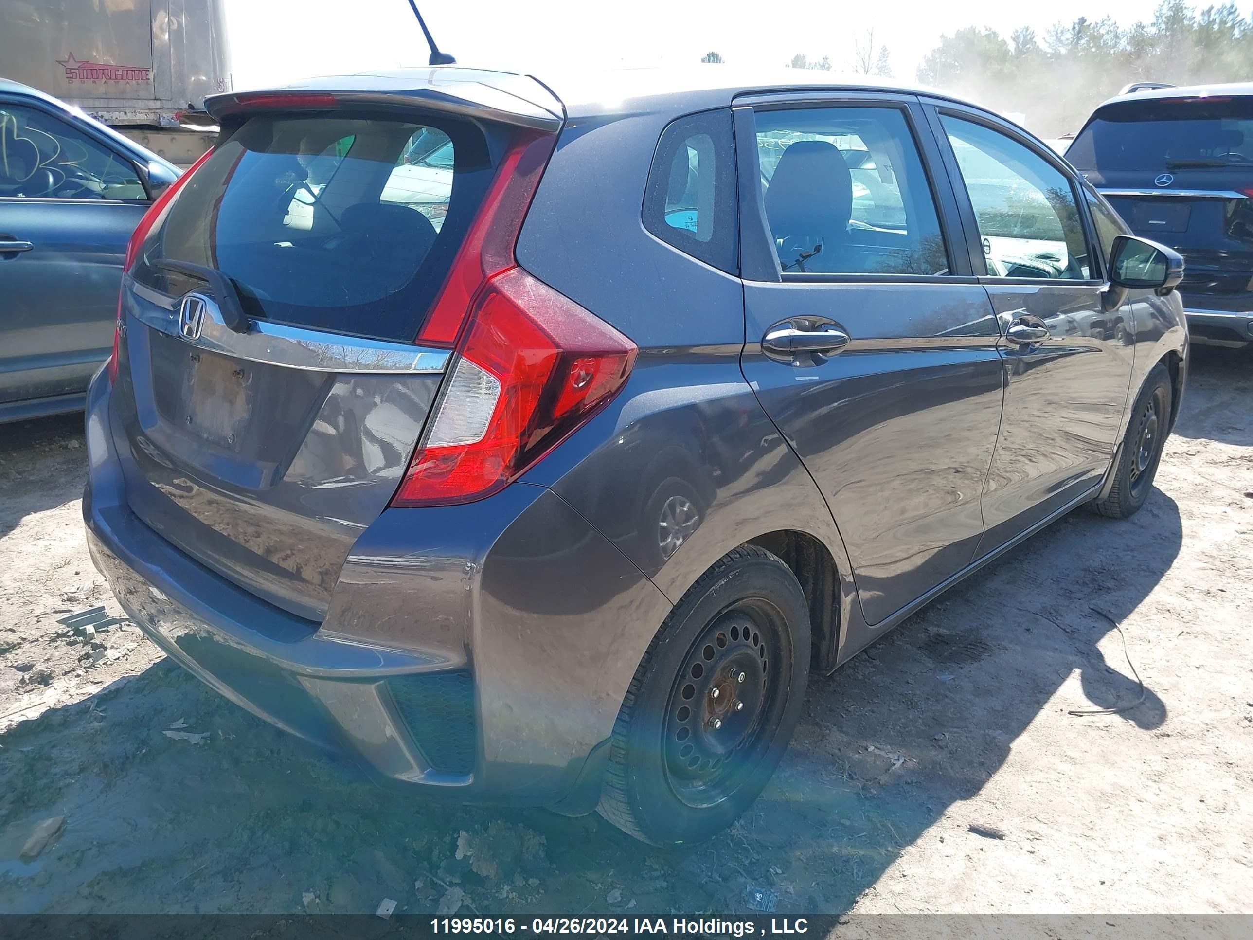 Photo 3 VIN: 3HGGK5H83FM106112 - HONDA FIT 