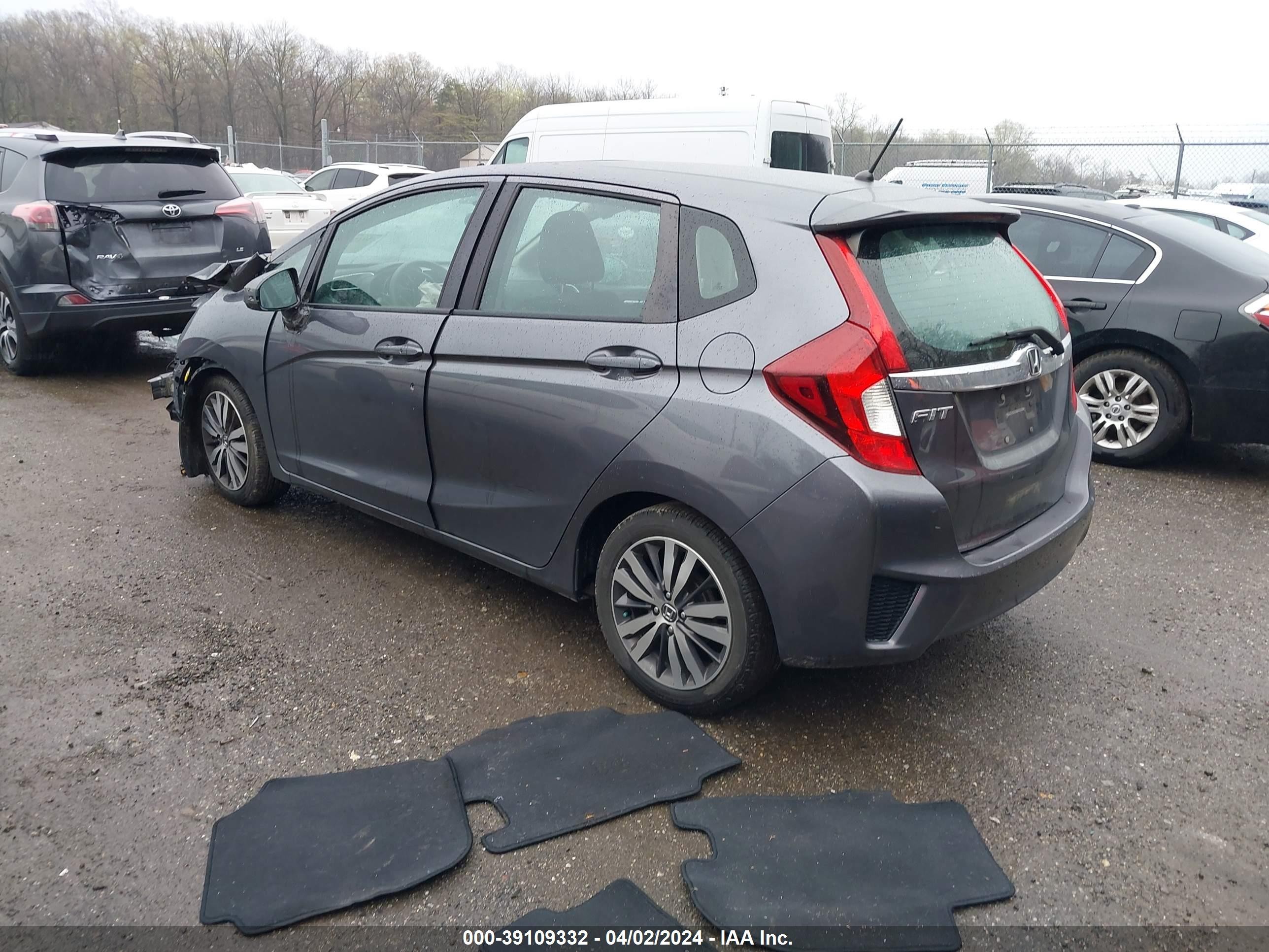 Photo 2 VIN: 3HGGK5H83FM717449 - HONDA FIT 