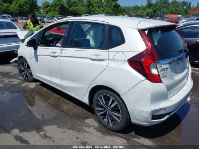 Photo 2 VIN: 3HGGK5H83JM710493 - HONDA FIT 