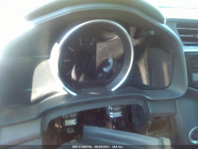 Photo 6 VIN: 3HGGK5H83JM734194 - HONDA FIT 