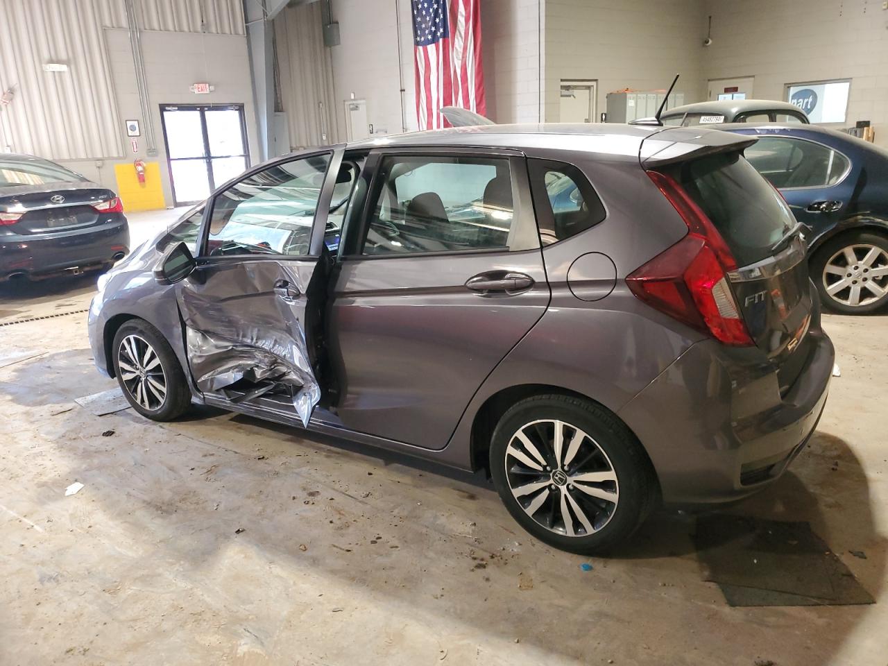 Photo 1 VIN: 3HGGK5H83KM717722 - HONDA FIT 