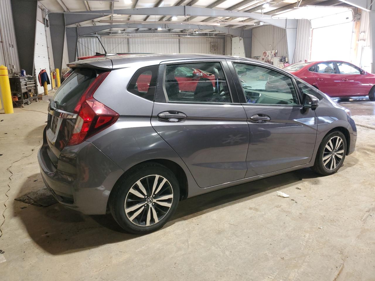 Photo 2 VIN: 3HGGK5H83KM717722 - HONDA FIT 