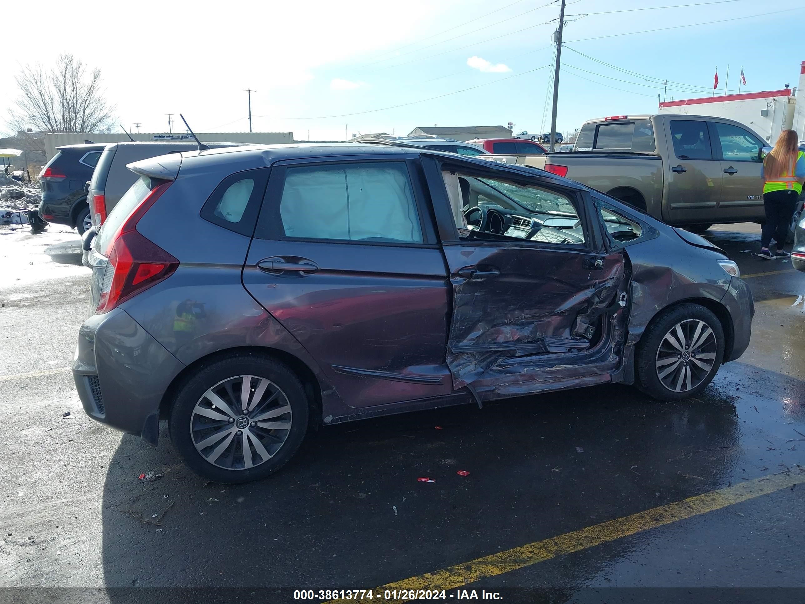 Photo 11 VIN: 3HGGK5H84FM731571 - HONDA FIT 