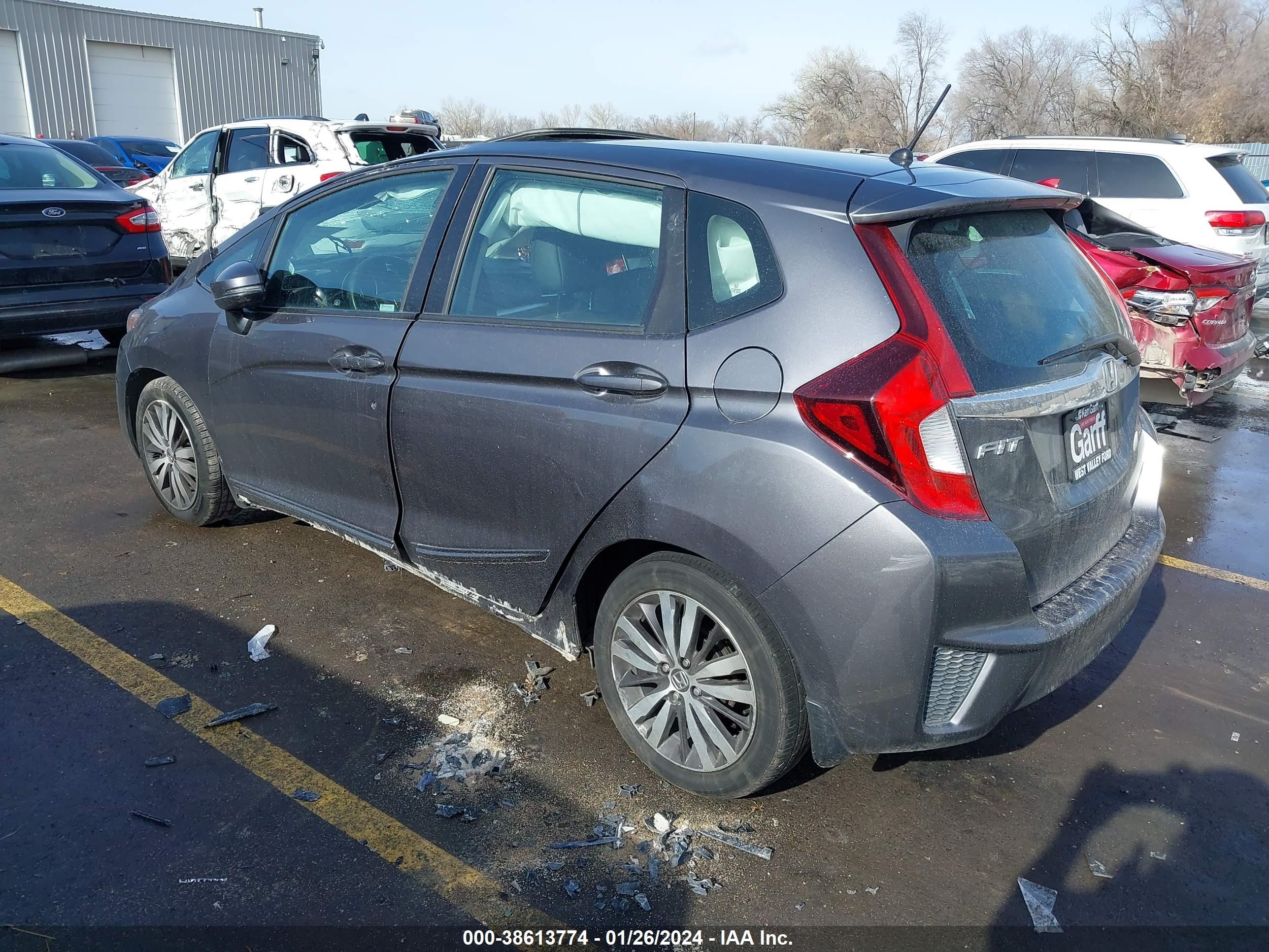 Photo 2 VIN: 3HGGK5H84FM731571 - HONDA FIT 