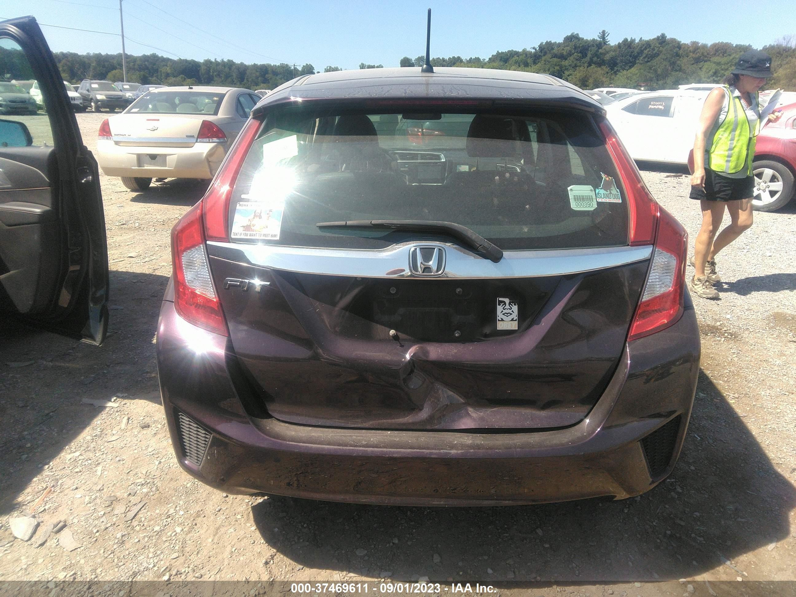 Photo 15 VIN: 3HGGK5H84GM704212 - HONDA FIT 