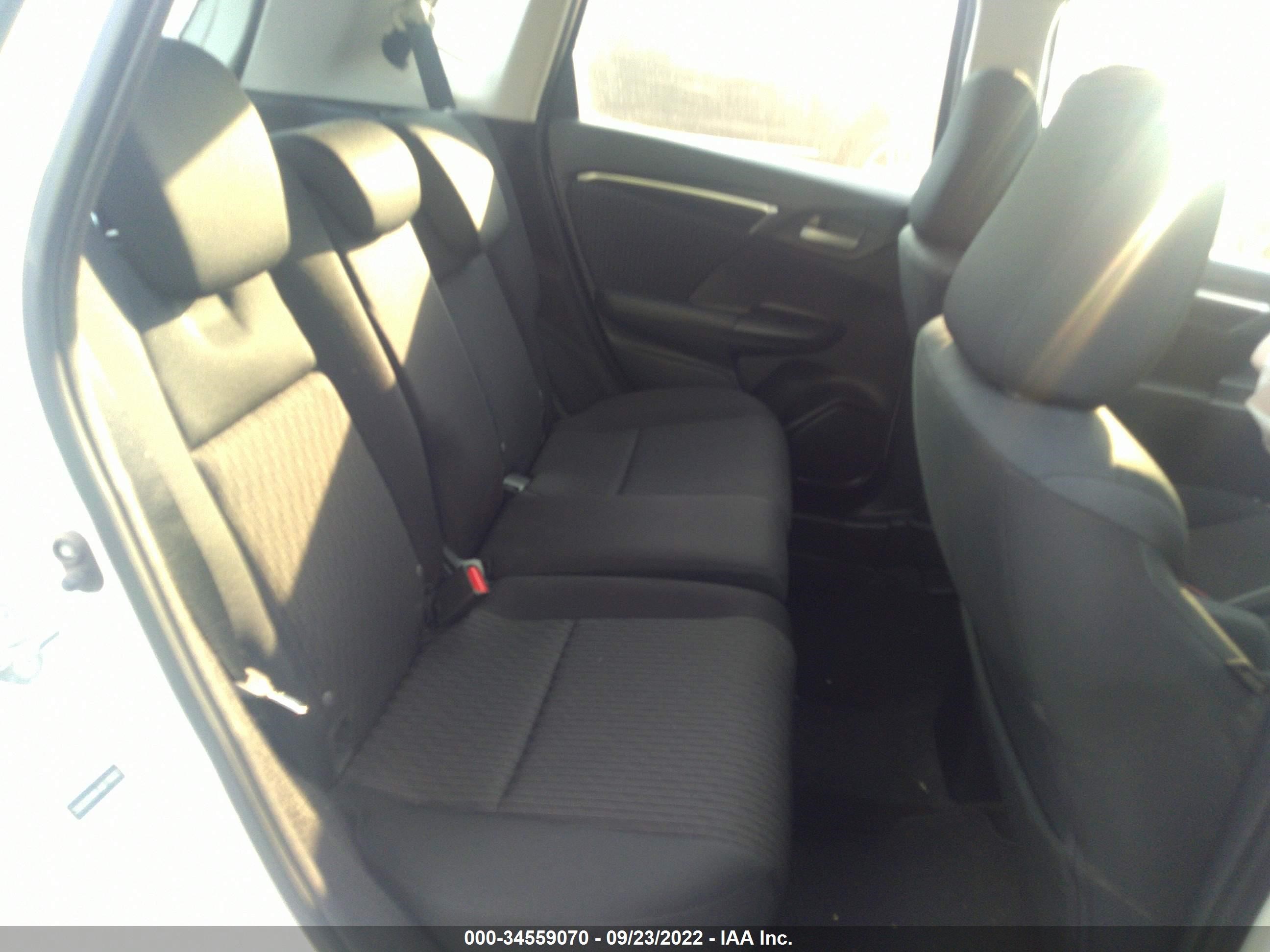 Photo 7 VIN: 3HGGK5H84JM718022 - HONDA FIT 