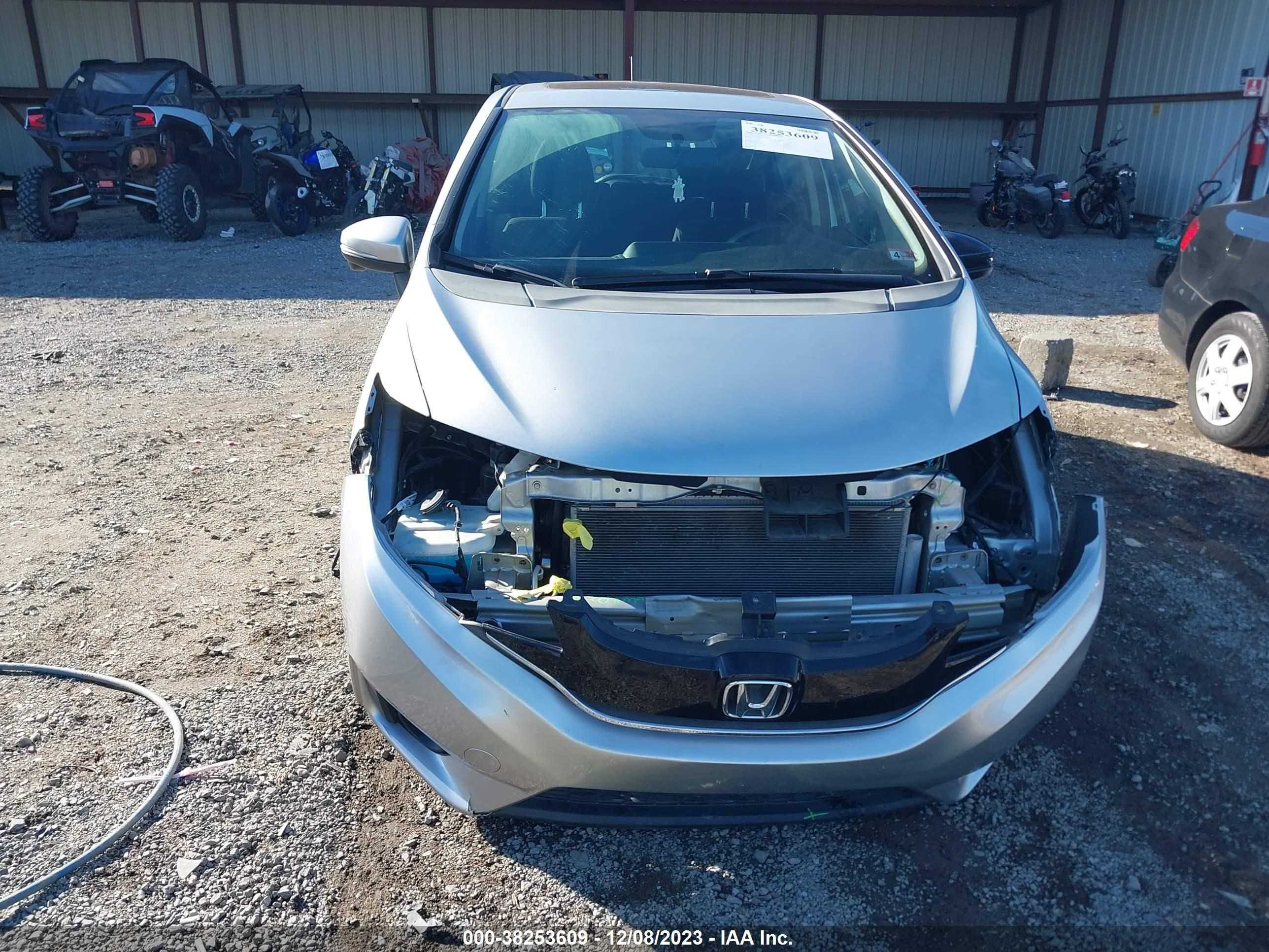 Photo 11 VIN: 3HGGK5H87FM730785 - HONDA FIT 