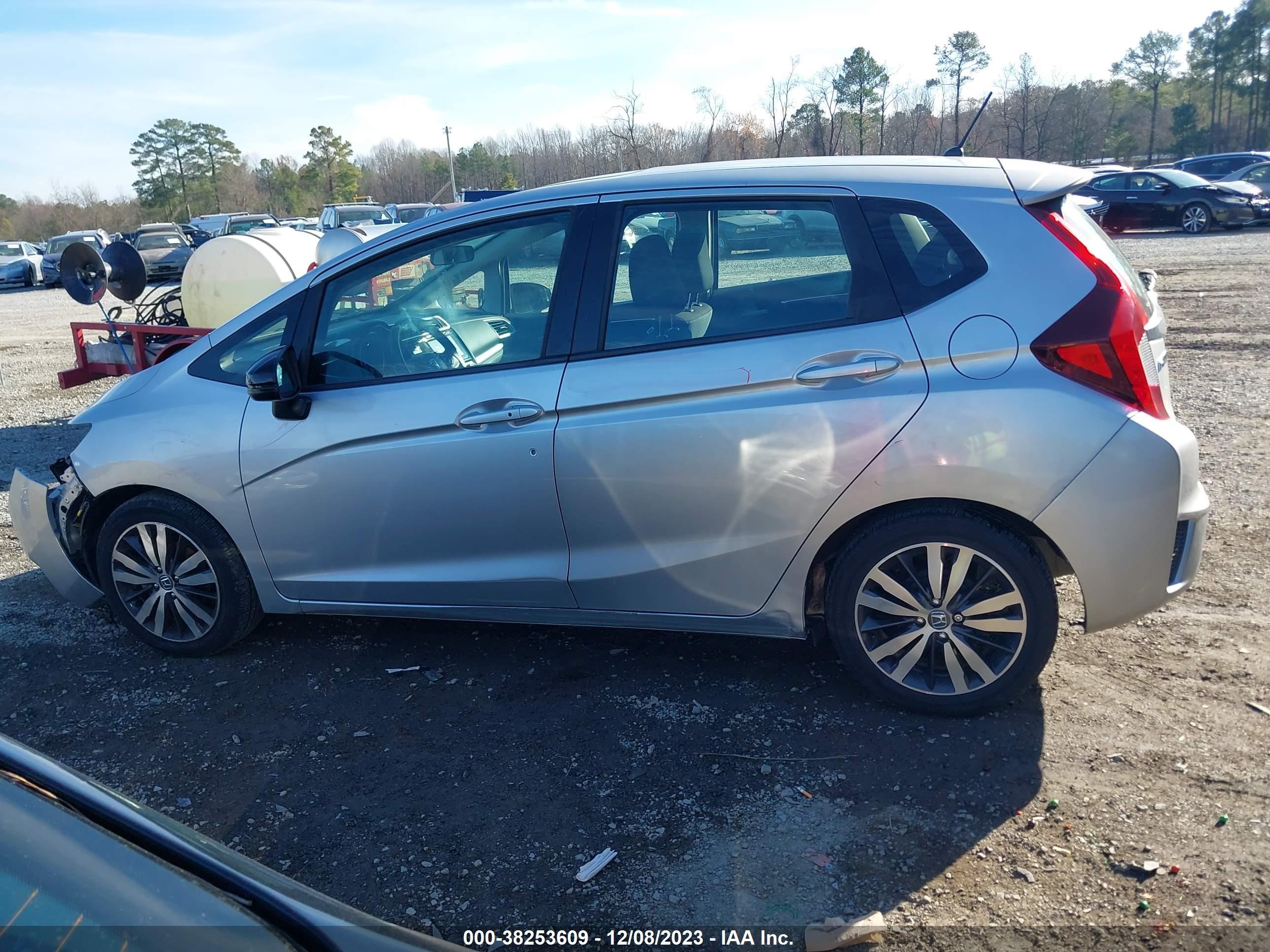 Photo 13 VIN: 3HGGK5H87FM730785 - HONDA FIT 