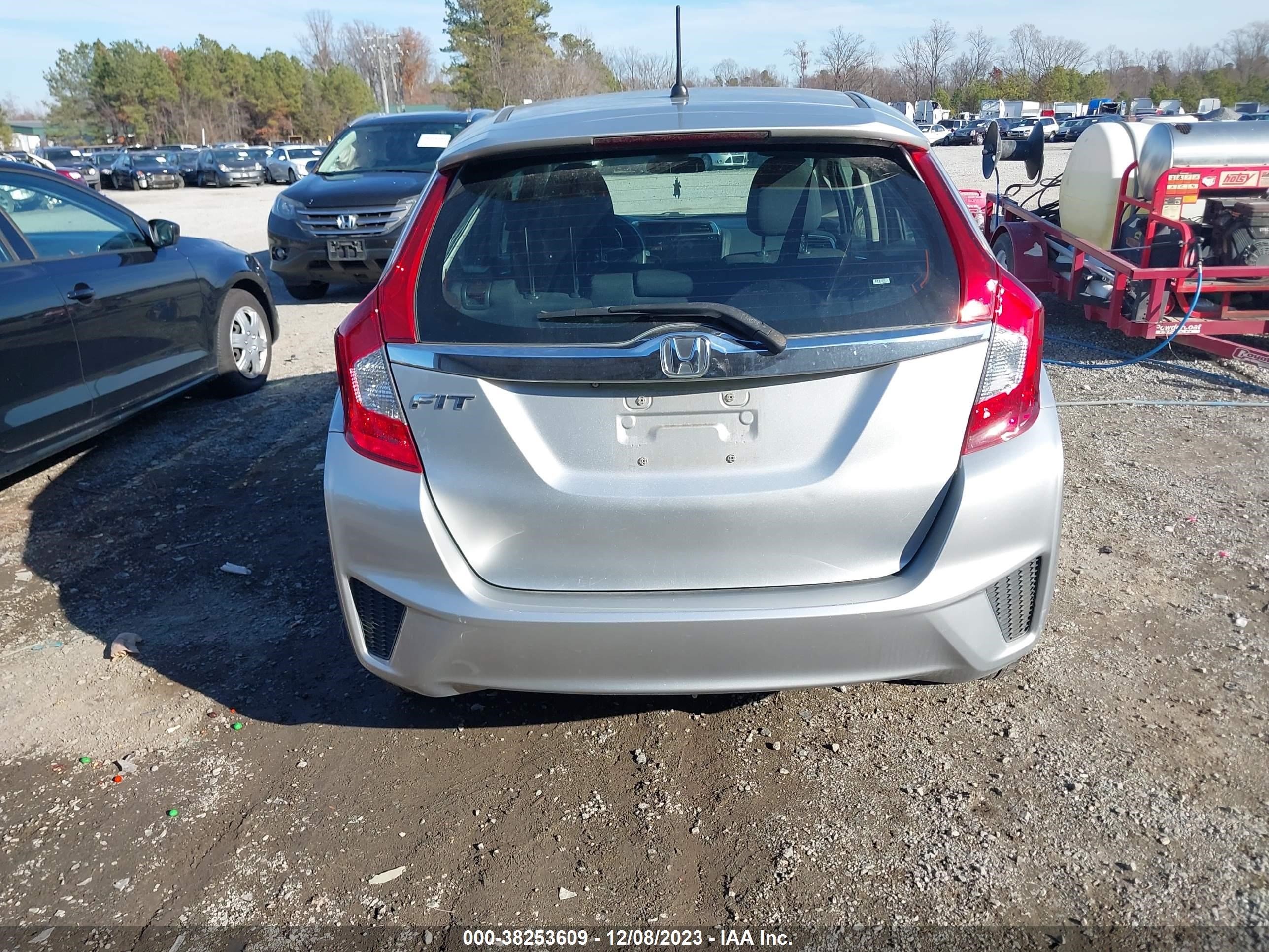 Photo 15 VIN: 3HGGK5H87FM730785 - HONDA FIT 