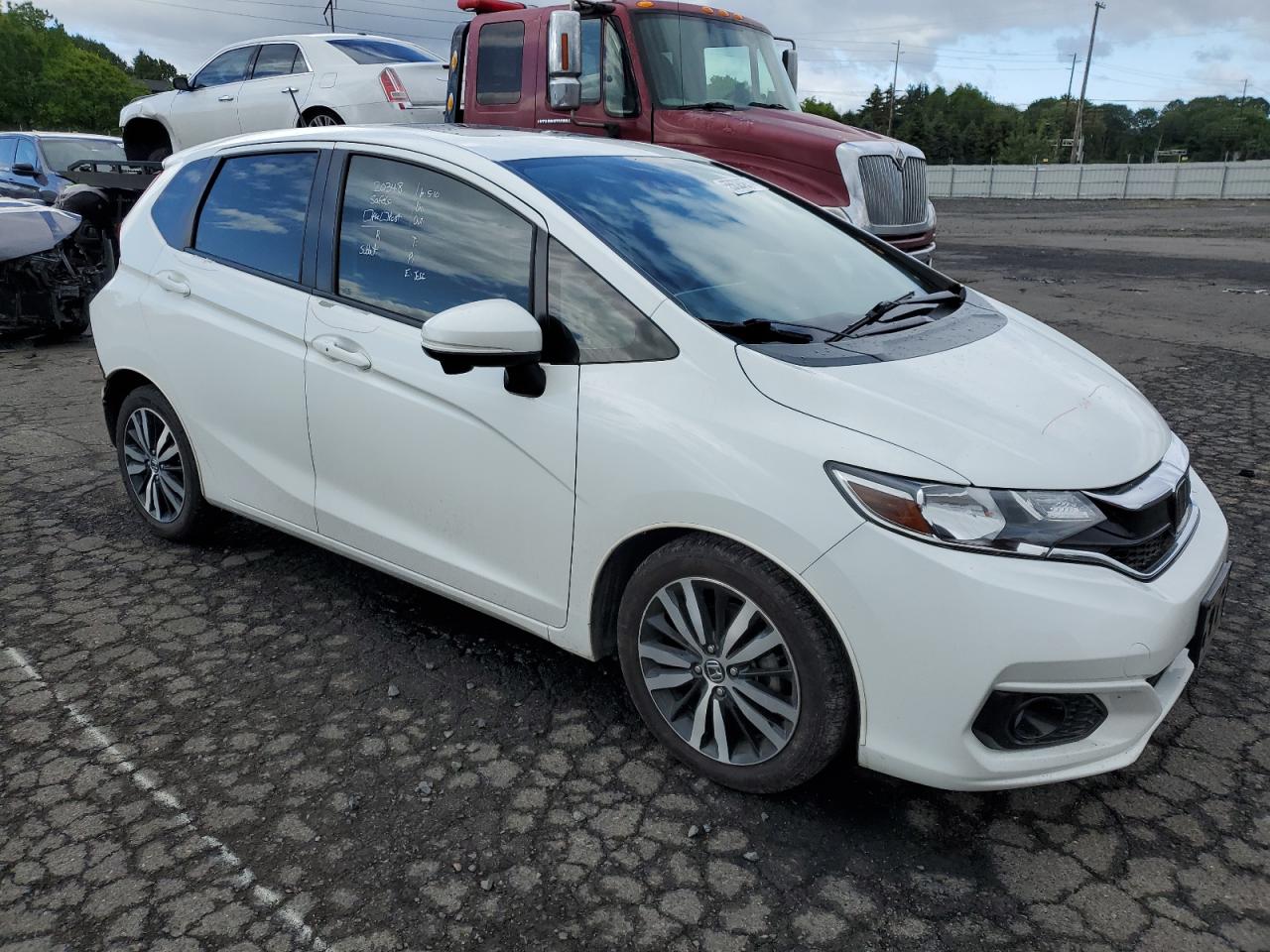 Photo 3 VIN: 3HGGK5H87JM708472 - HONDA FIT 