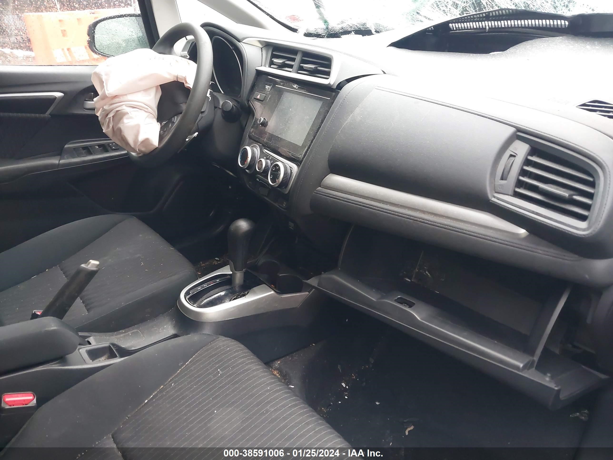 Photo 4 VIN: 3HGGK5H88LM733867 - HONDA FIT 