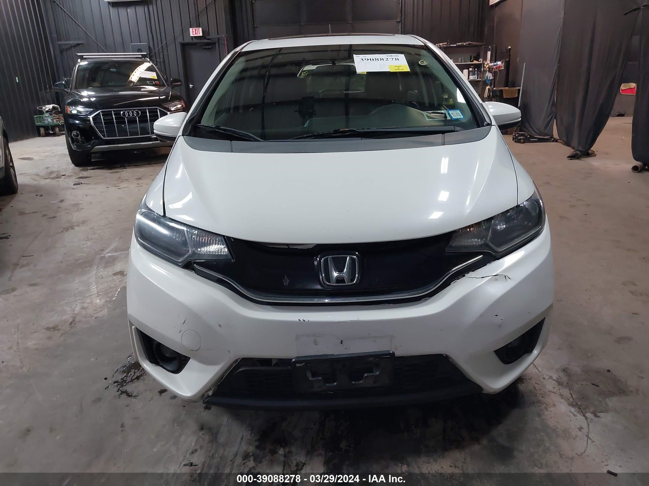 Photo 5 VIN: 3HGGK5H89FM709663 - HONDA FIT 