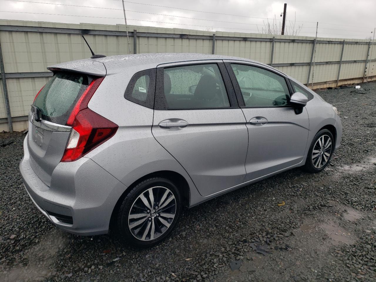 Photo 2 VIN: 3HGGK5H89KM745668 - HONDA FIT 