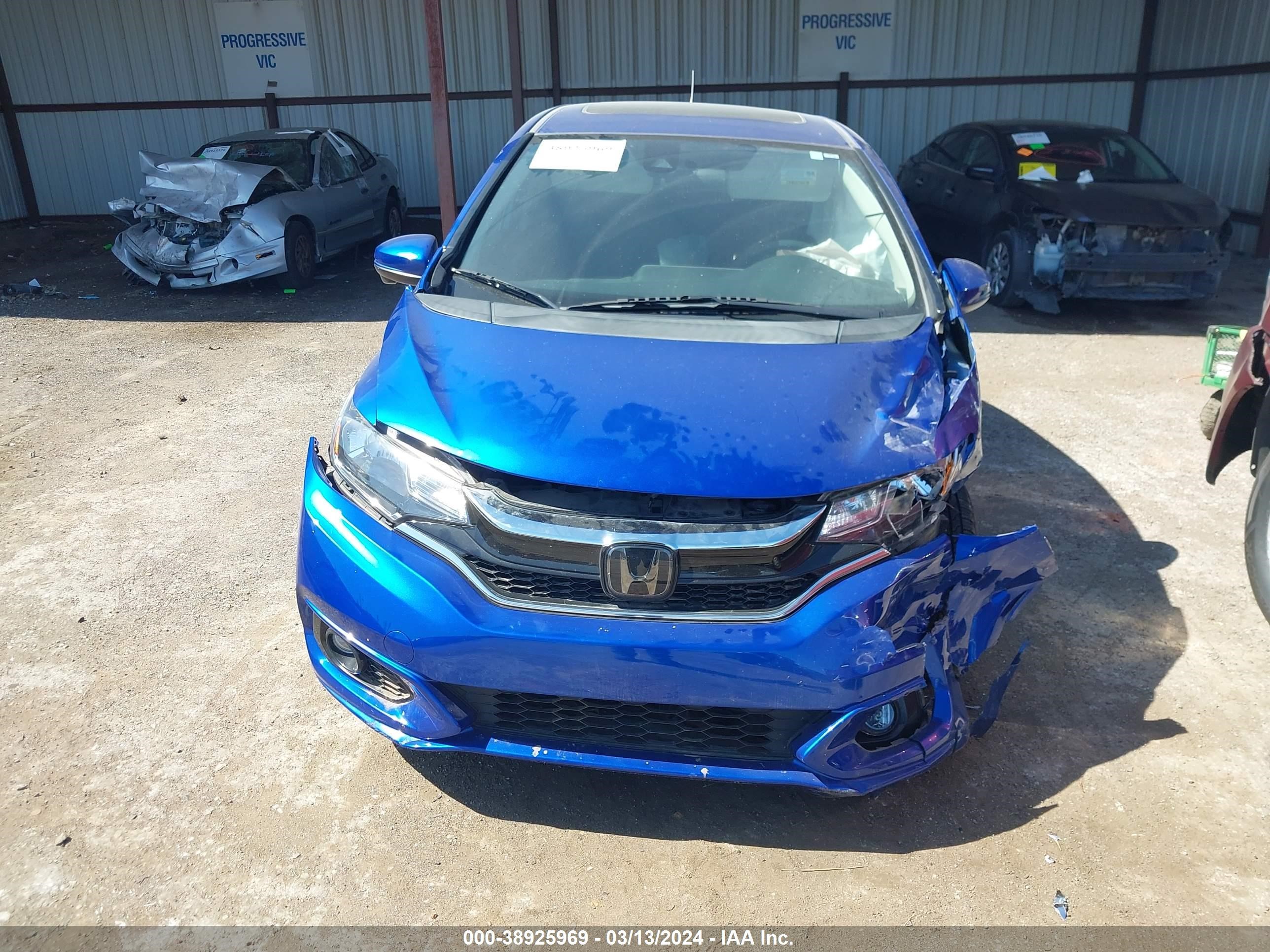 Photo 11 VIN: 3HGGK5H8XKM715109 - HONDA FIT 